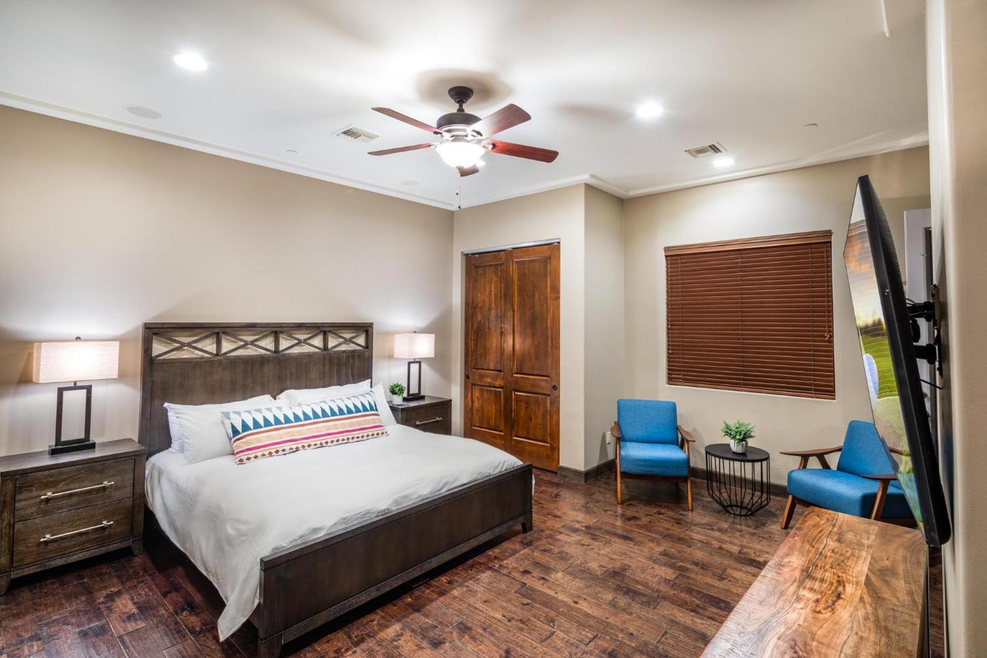 Luxury Estate, Heated Pool, Spa, Game Room, Scottsdale