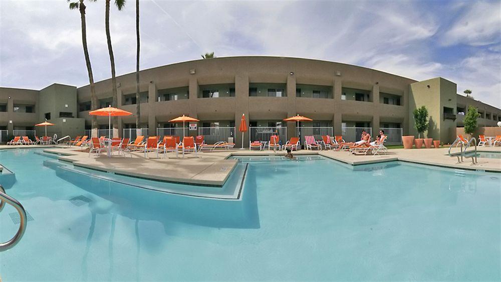 Parkview 3*