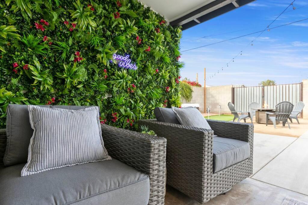 Holiday home New Hottub Pool Greatroom 5bd Sleep14