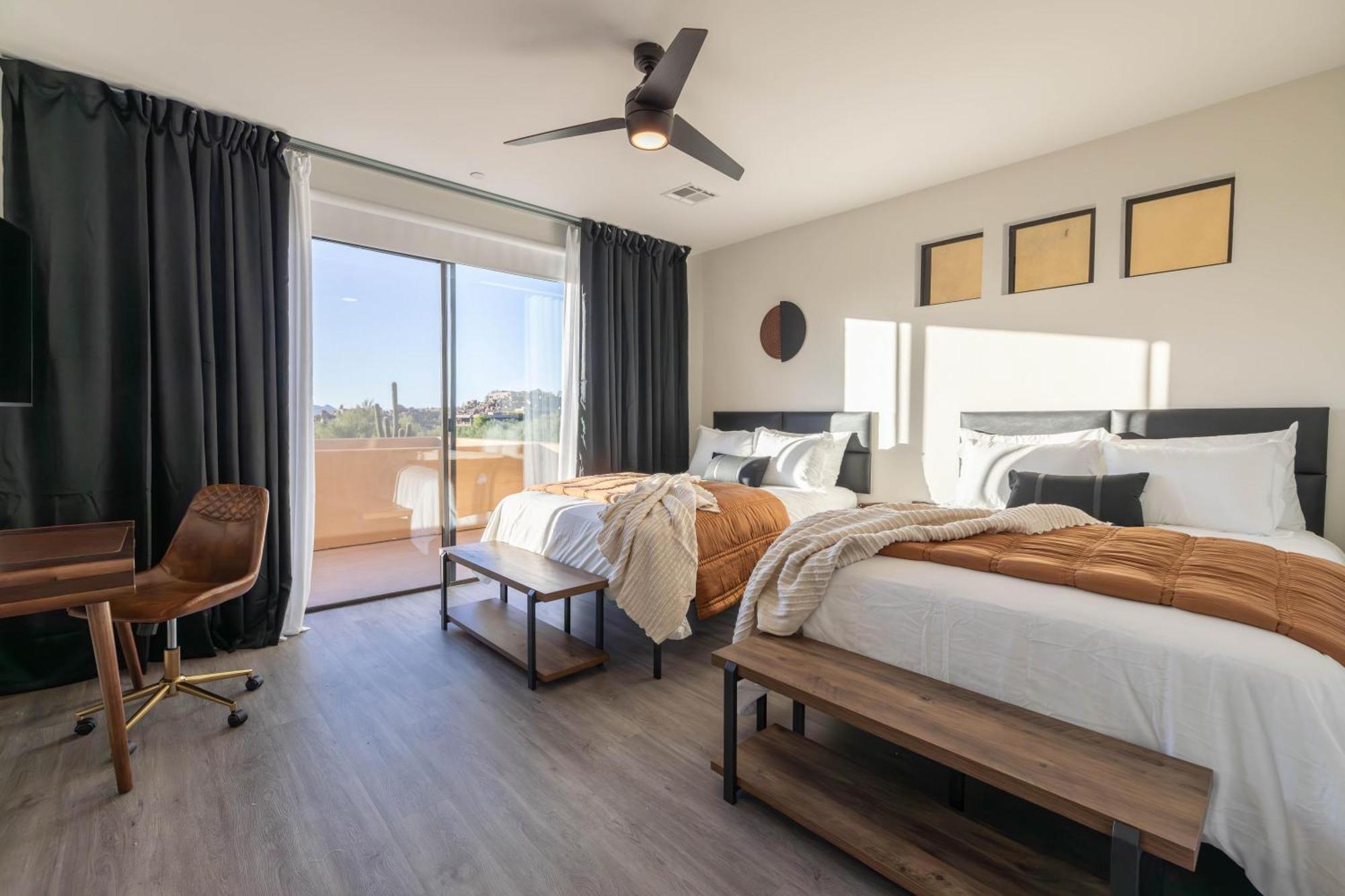 3 Bedrooms Scottsdale