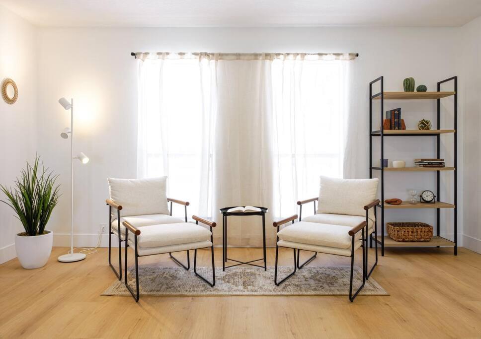 Mykonos~scottsdale Getaway * Scottsdale