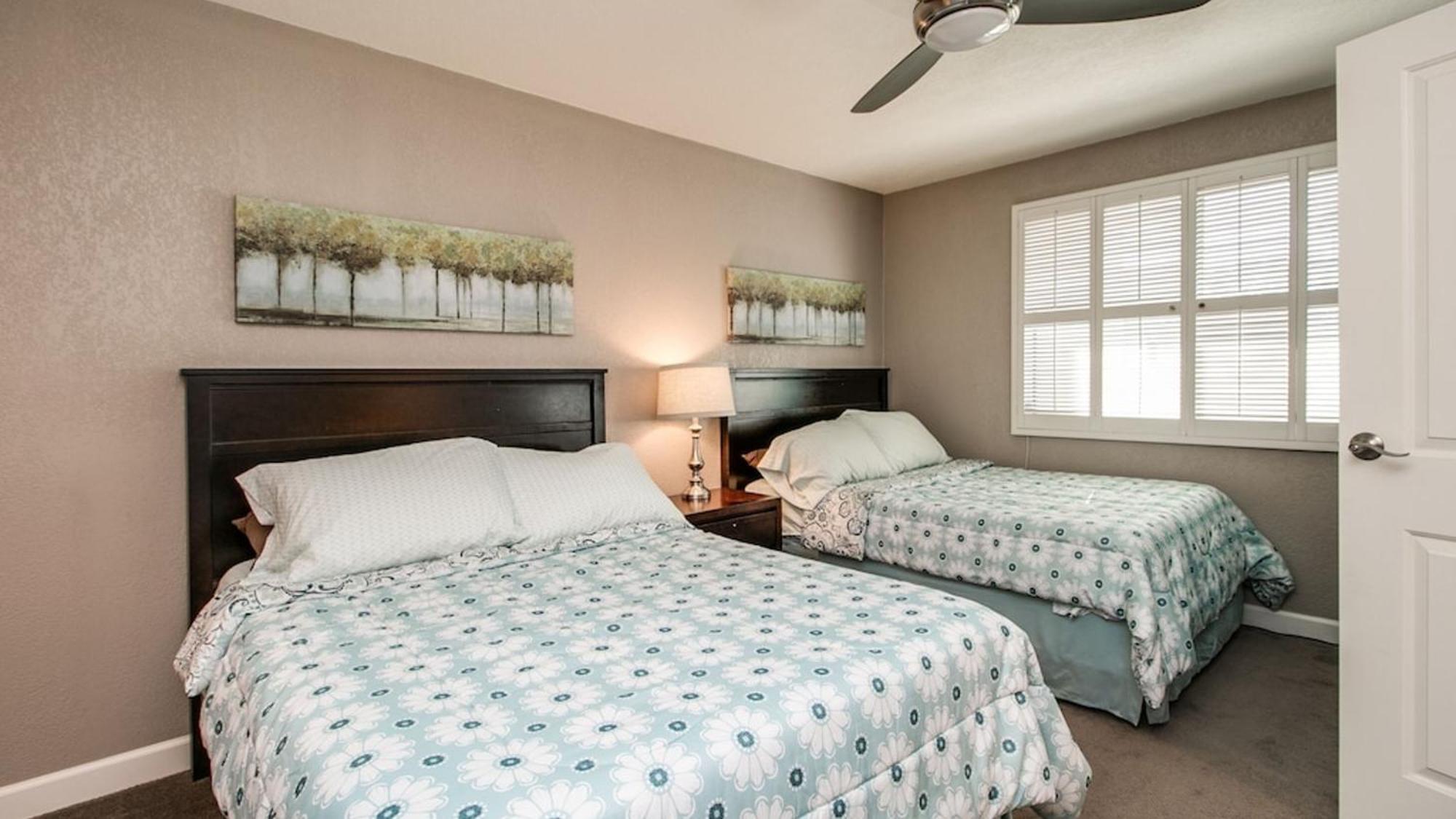 Cozy 2-bdrm In Heart Of Old Town