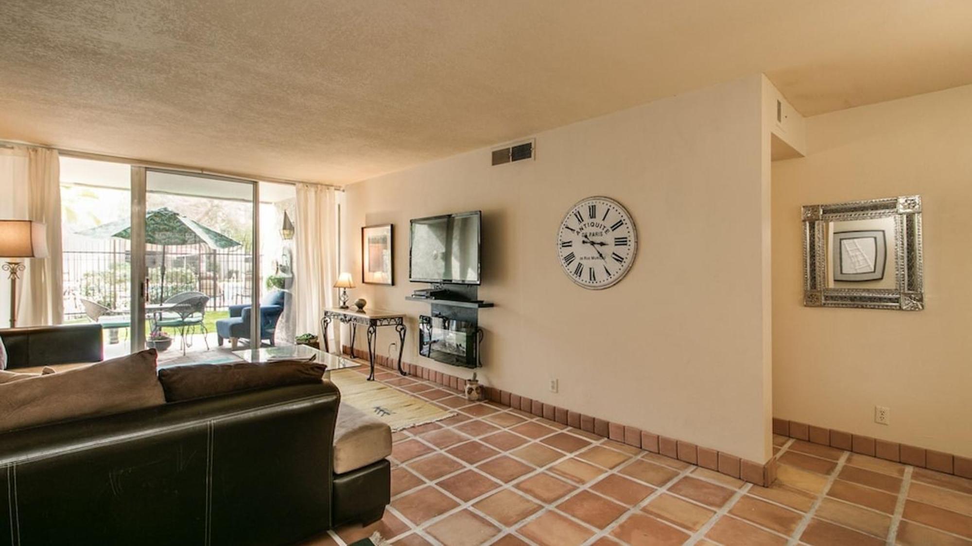 Charming 1-bdrm Steps To Old Town Holiday home Scottsdale