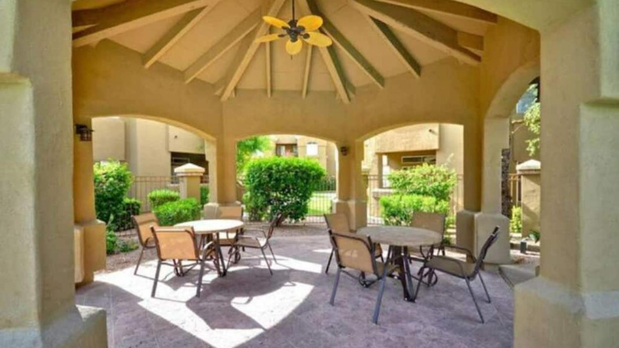 Holiday home Beautiful 3 Bdrm Wgarage