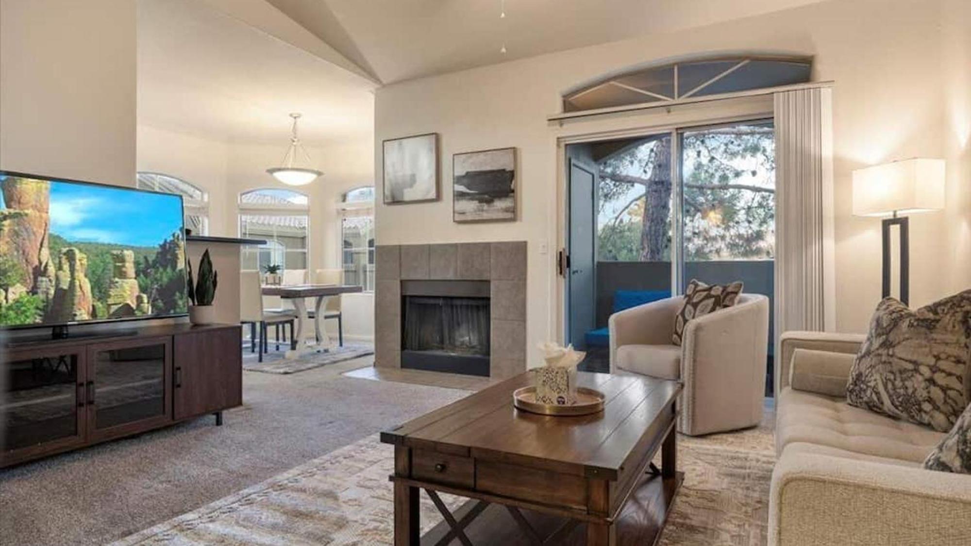Holiday home Beautiful 3 Bdrm Wgarage Scottsdale
