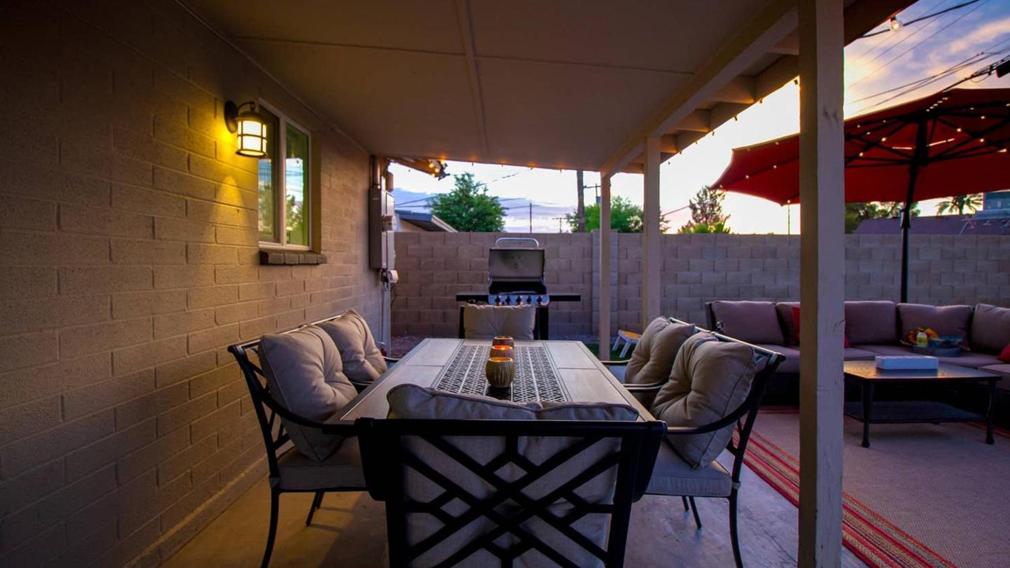 Holiday home Amazing Modern Remodel Near Old Town With Heated Pool