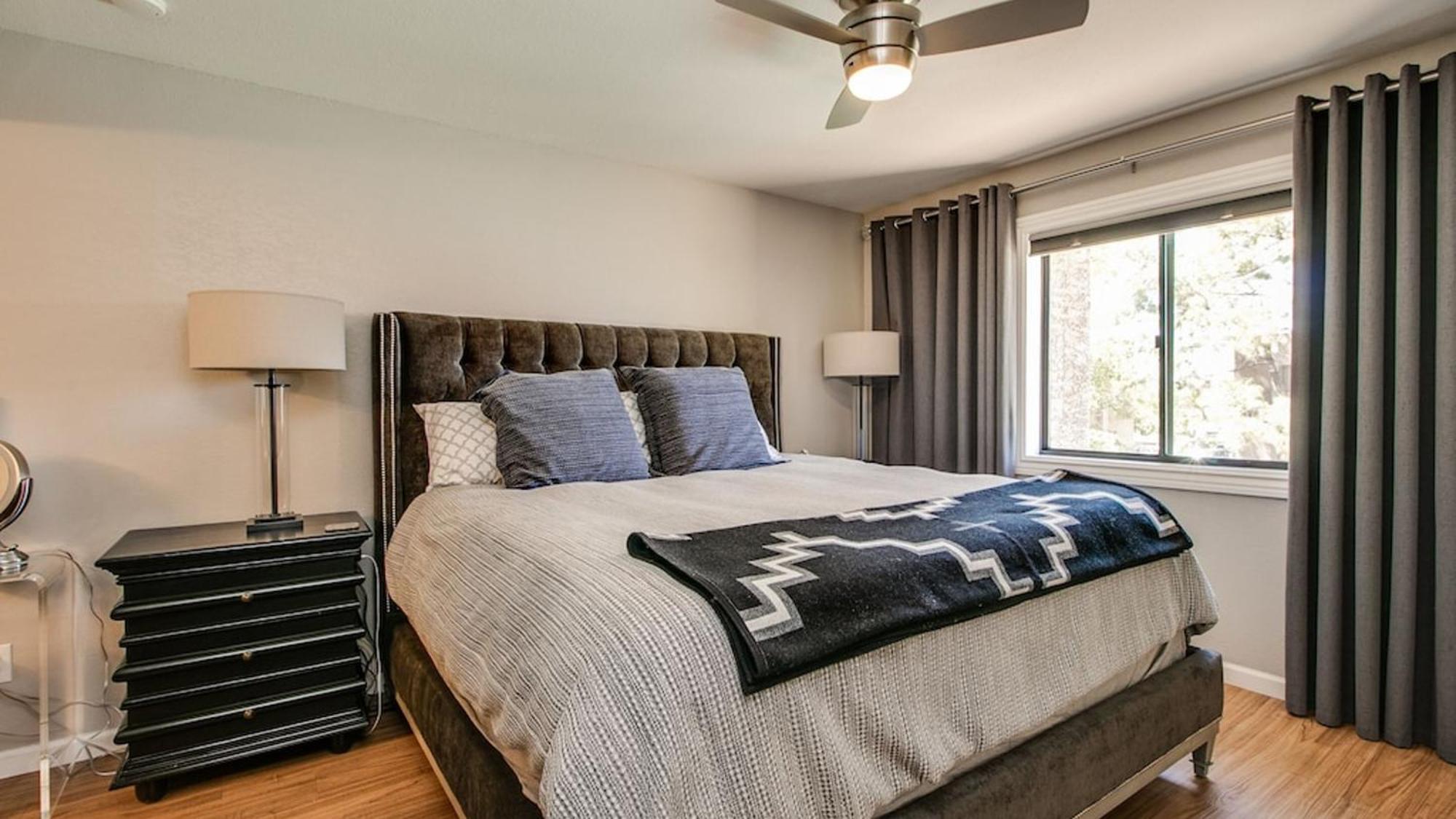 Charming & Comfy In The Heart Of Old Town! Holiday home