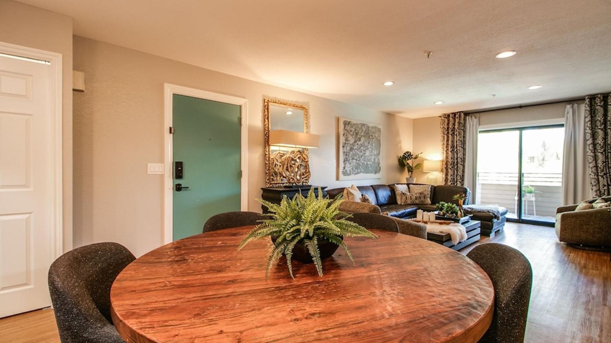 Charming & Comfy In The Heart Of Old Town! * Scottsdale