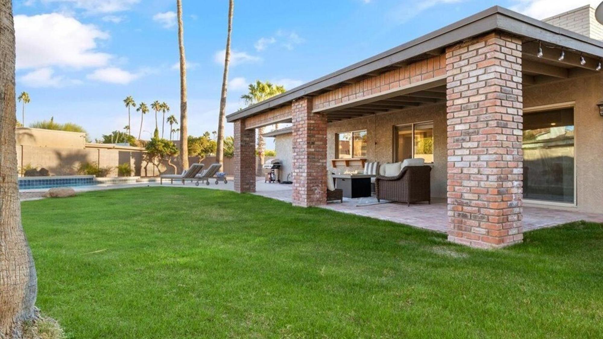Holiday home Stunning 3-bdrm In Great Location Wpool