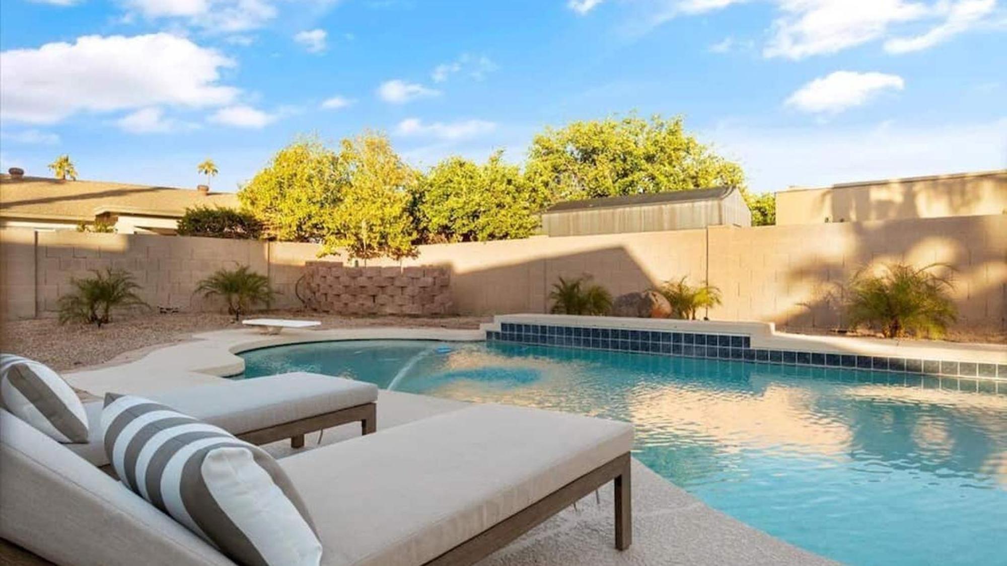 Holiday home Stunning 3-bdrm In Great Location Wpool *