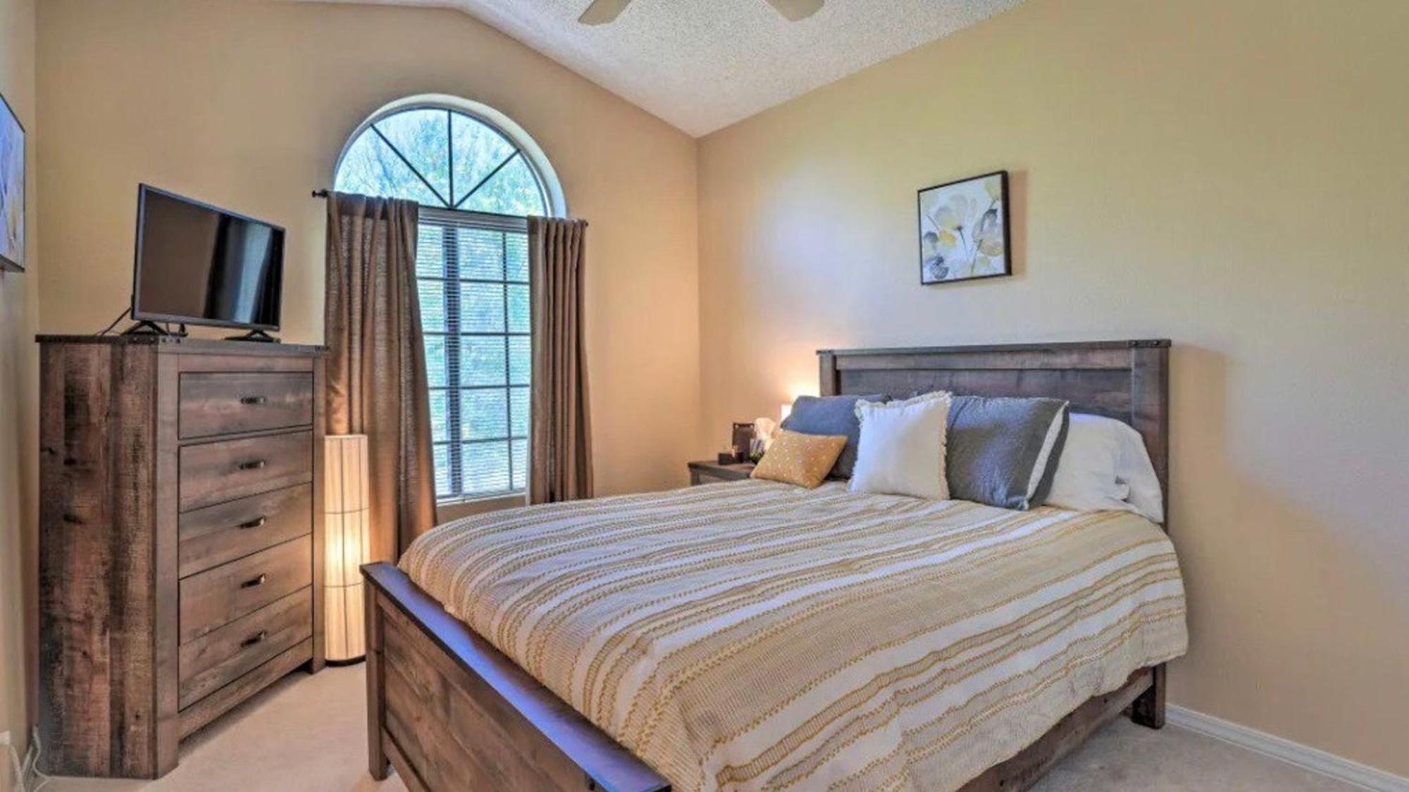 Relaxing 2 Bdrm In Prime Location Holiday home Scottsdale