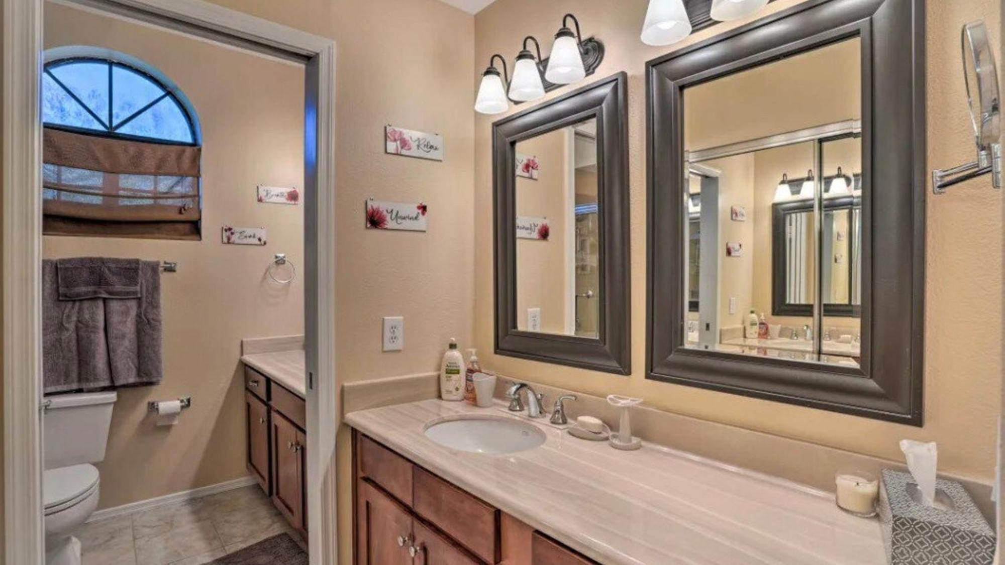 Holiday home Relaxing 2 Bdrm In Prime Location Scottsdale