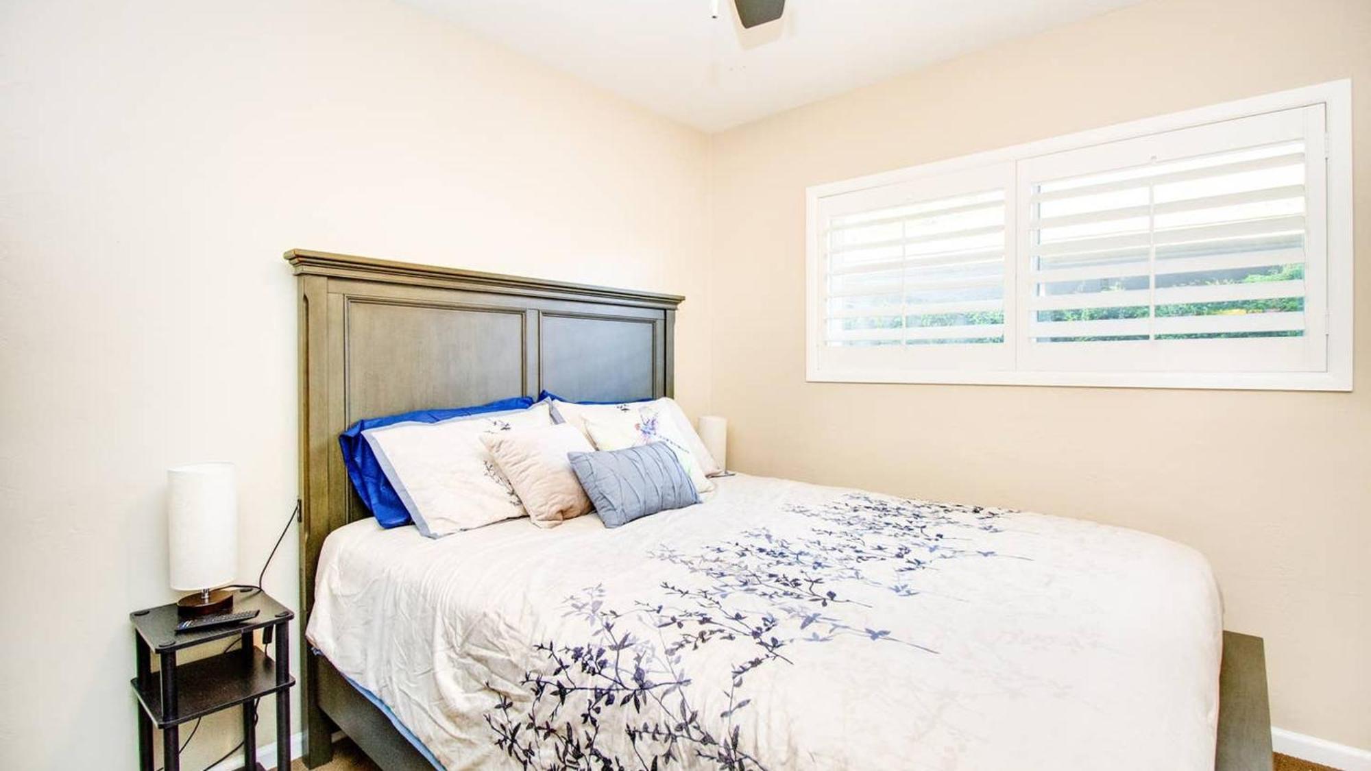 Immaculate Near Old Town And Asu! *
