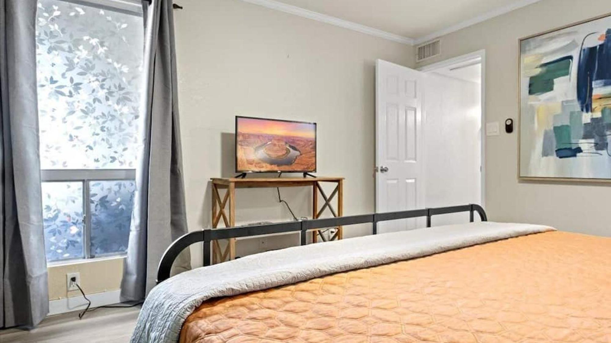 Holiday home Modern And Sophisticated Old Town Gem