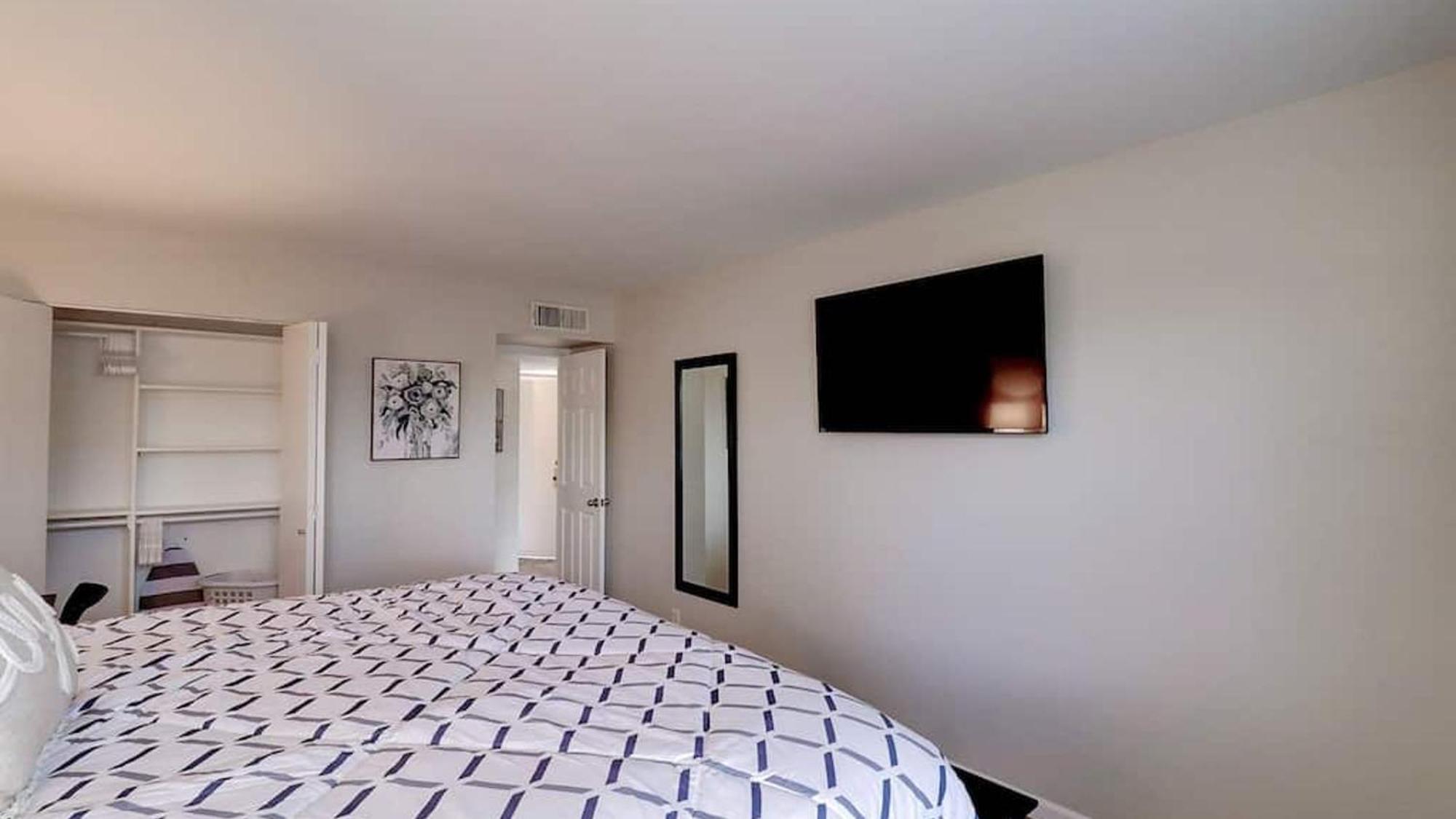 Comfy 1-bdrm In Heart Of Old Town Holiday home