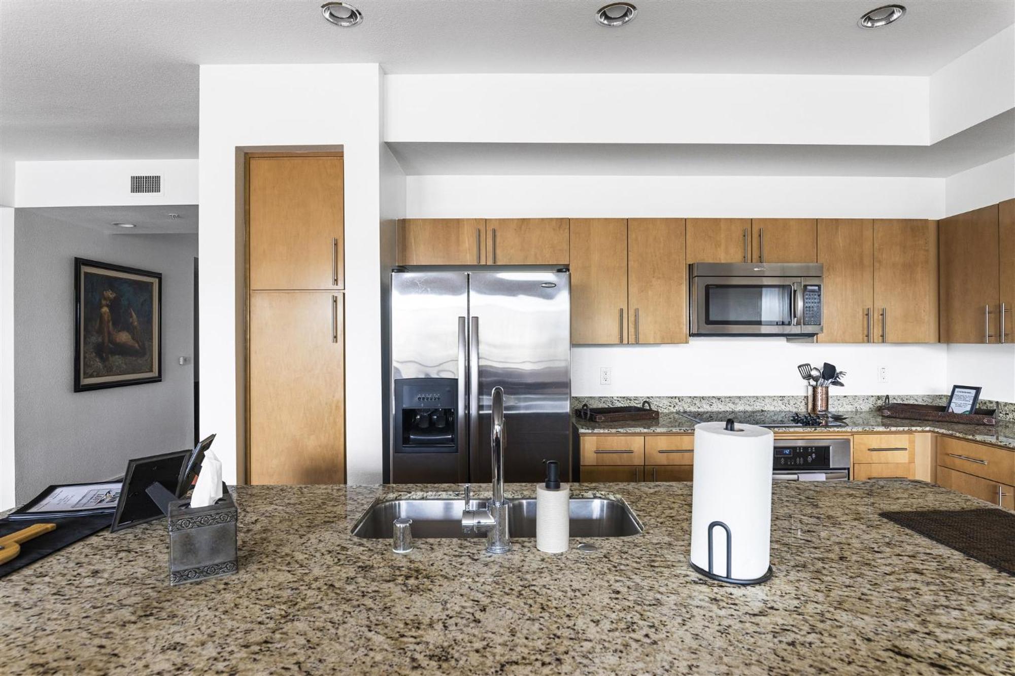 Step Out To Historic Old Town 2 King/2bath W/pool * Scottsdale