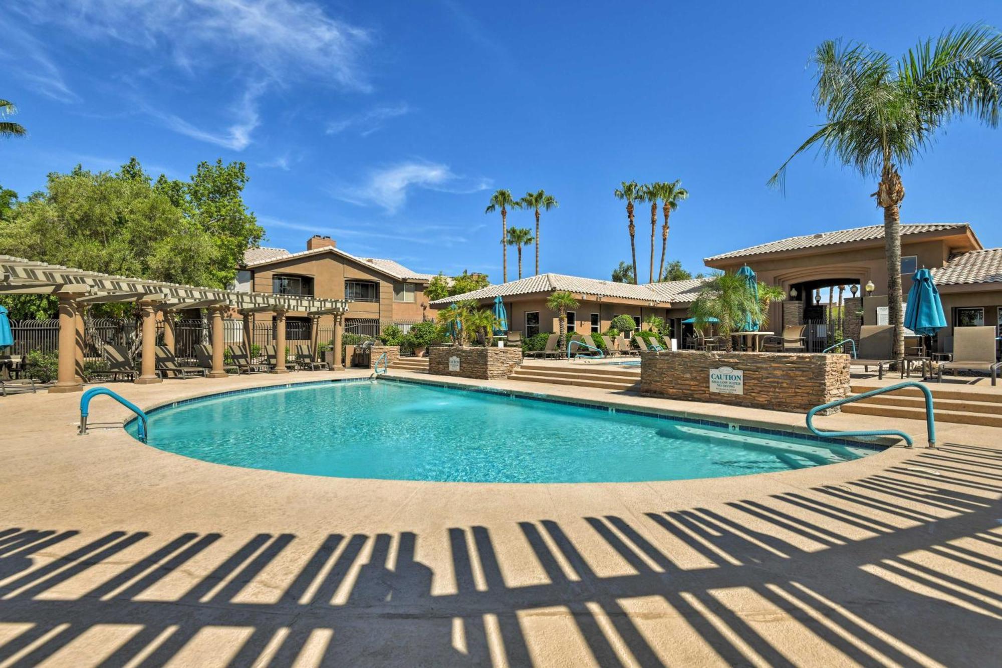 With Fireplace And Community Pools!
