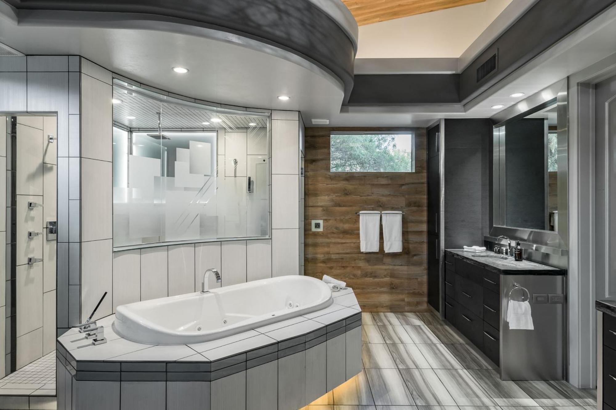 Preston By Avantstay 6br Desert Oasis W Basketball Court Pool Hot Tub * Scottsdale