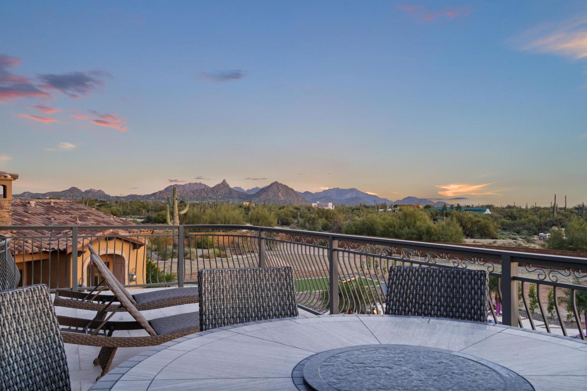 Hozho West Estate Holiday home Scottsdale