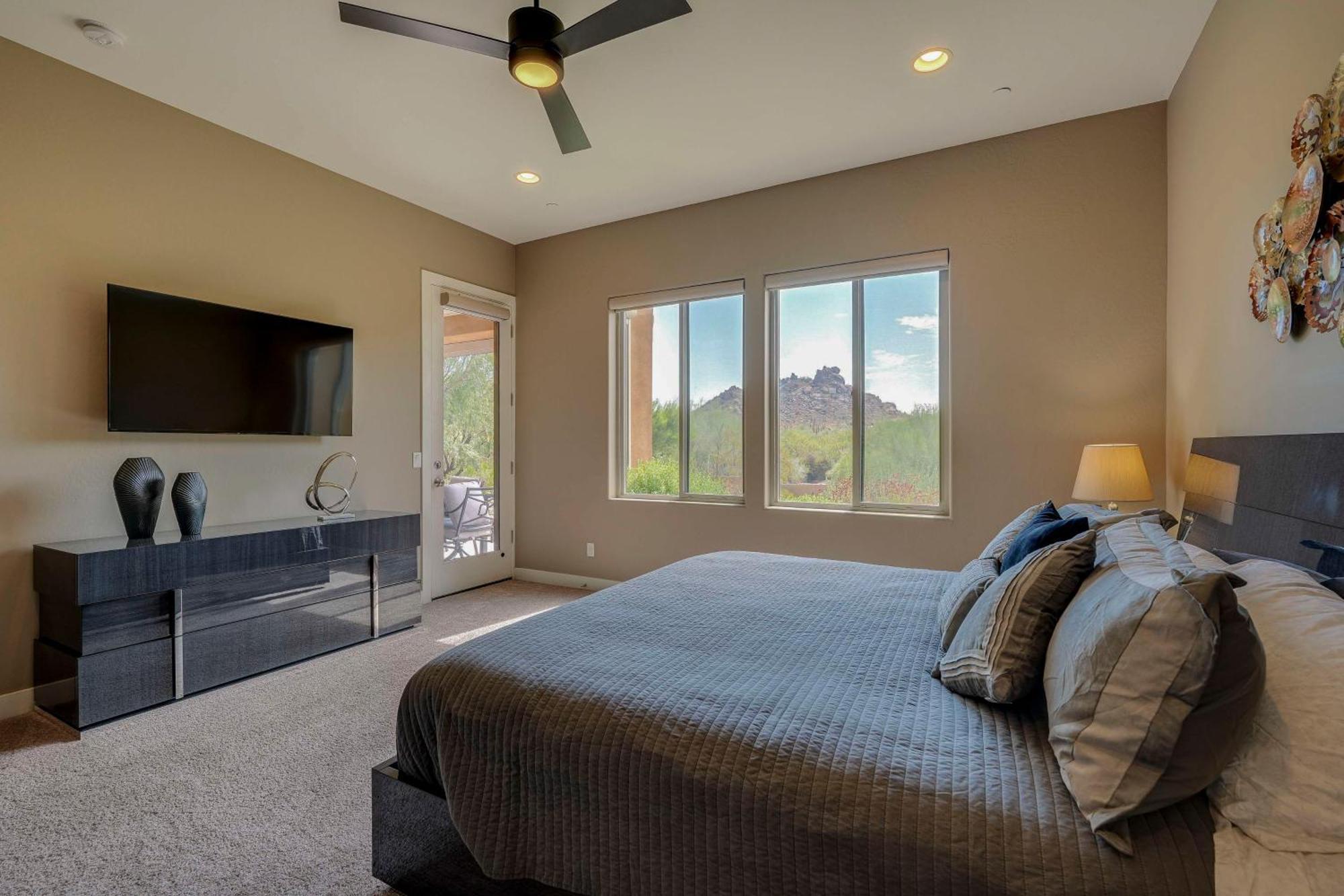 Modern With Patios And Mountain Views * Scottsdale