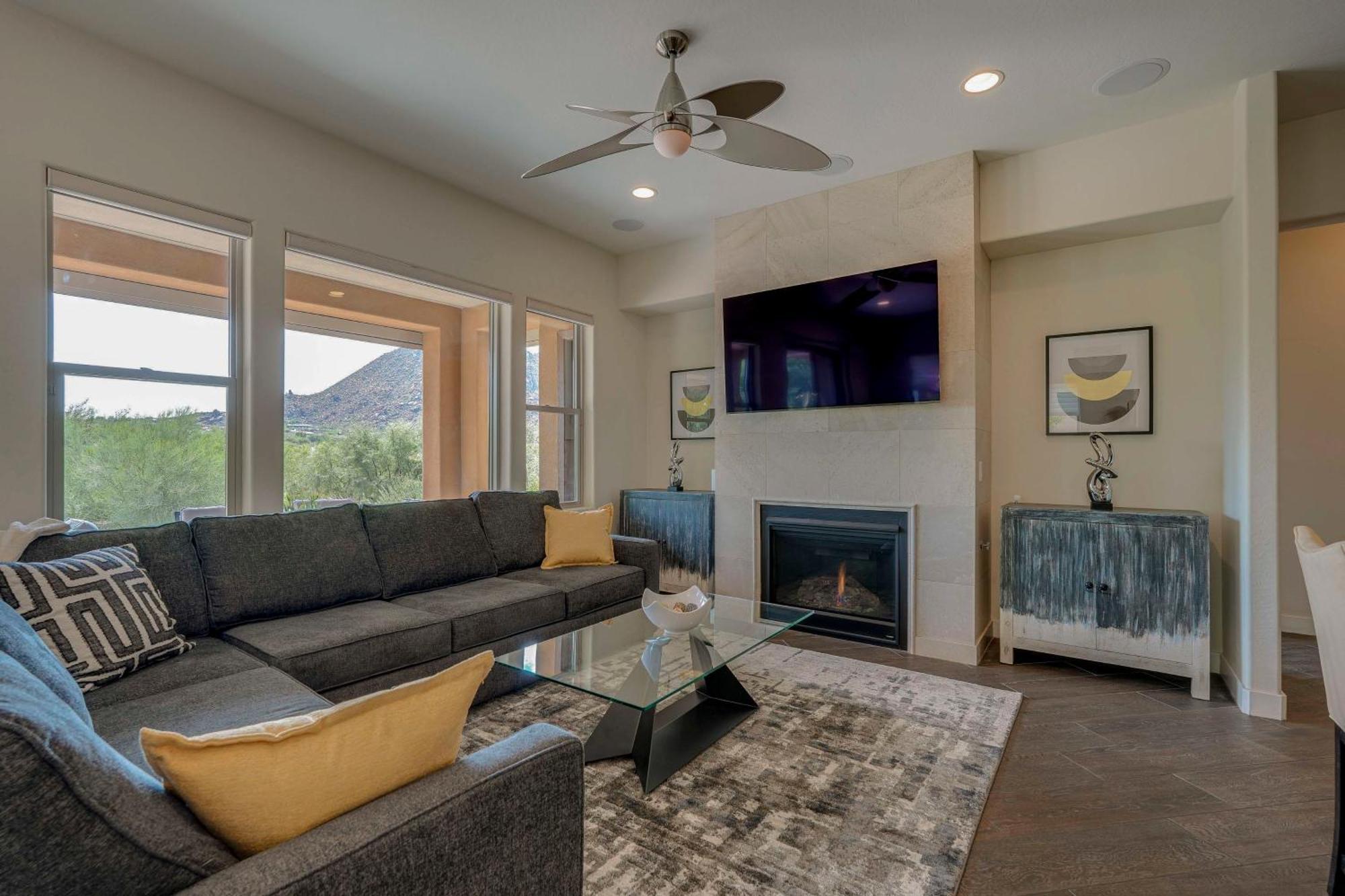 Modern With Patios And Mountain Views * Scottsdale