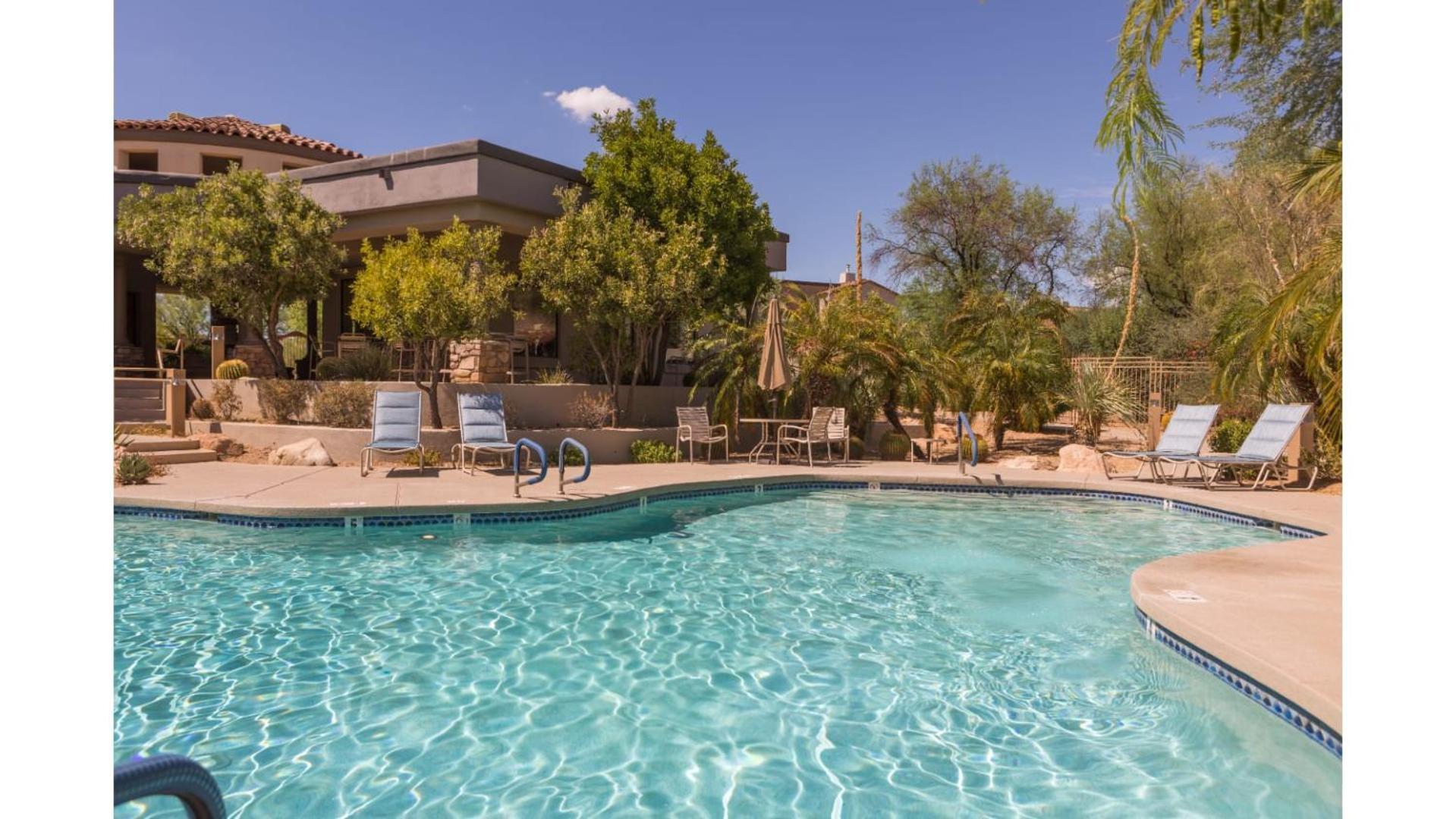 Holiday home Luxury Grayhawk With Plentiful Amenities *