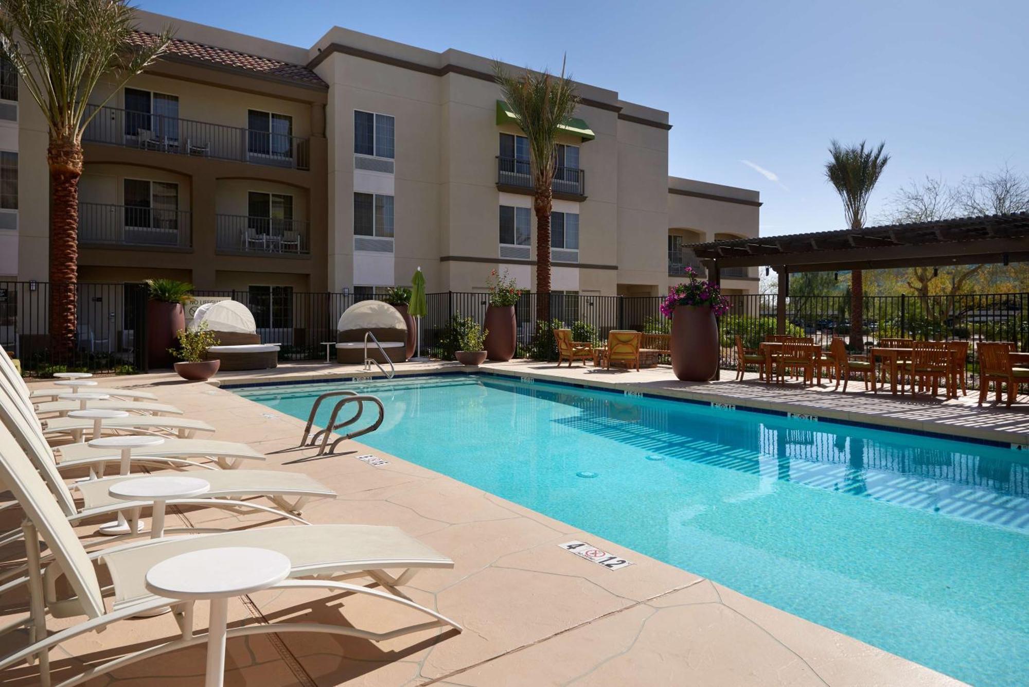 Hampton & Phoenix/scottsdale Hotel Scottsdale