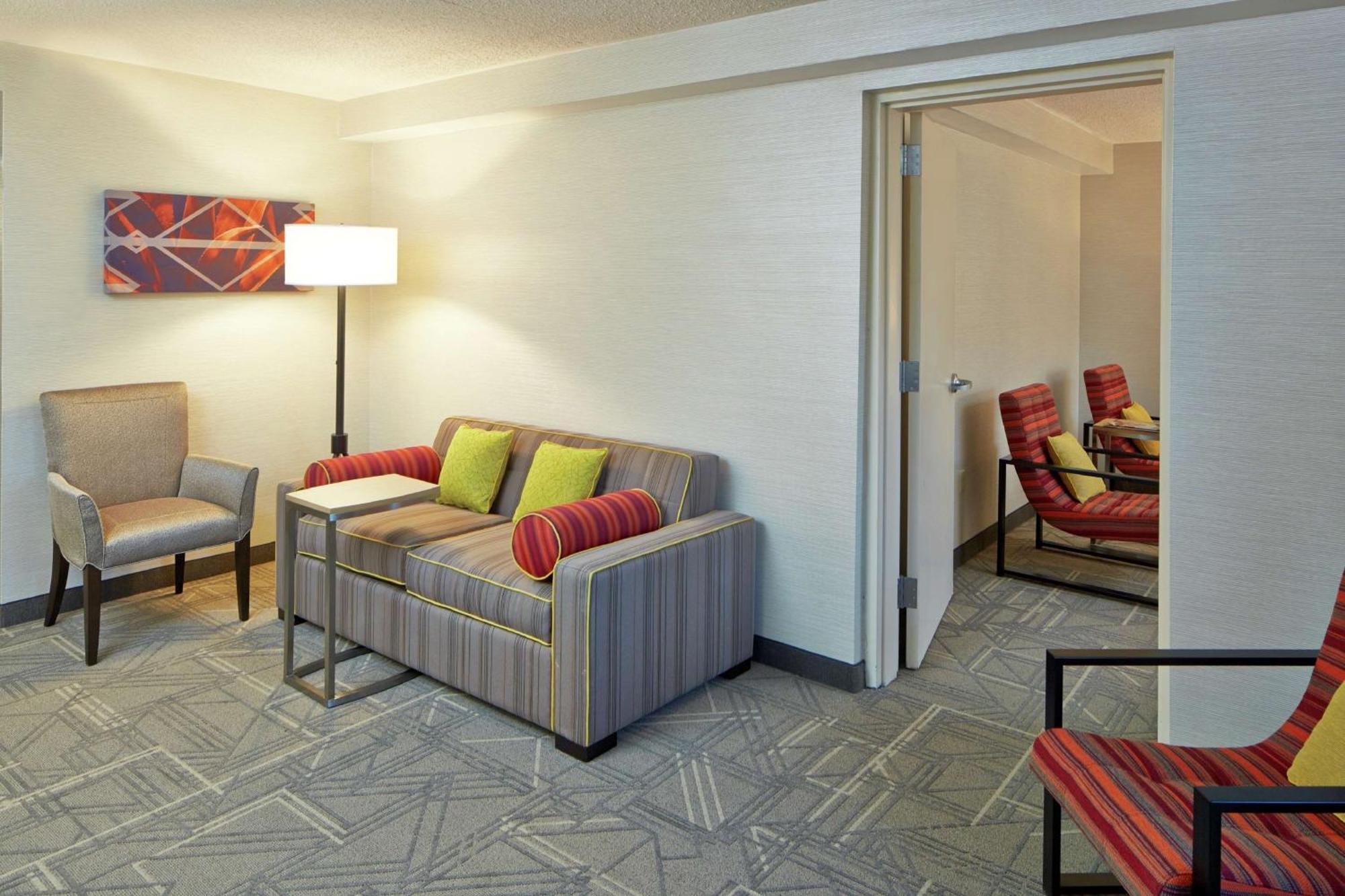 Hilton Garden Old Town Hotel Scottsdale