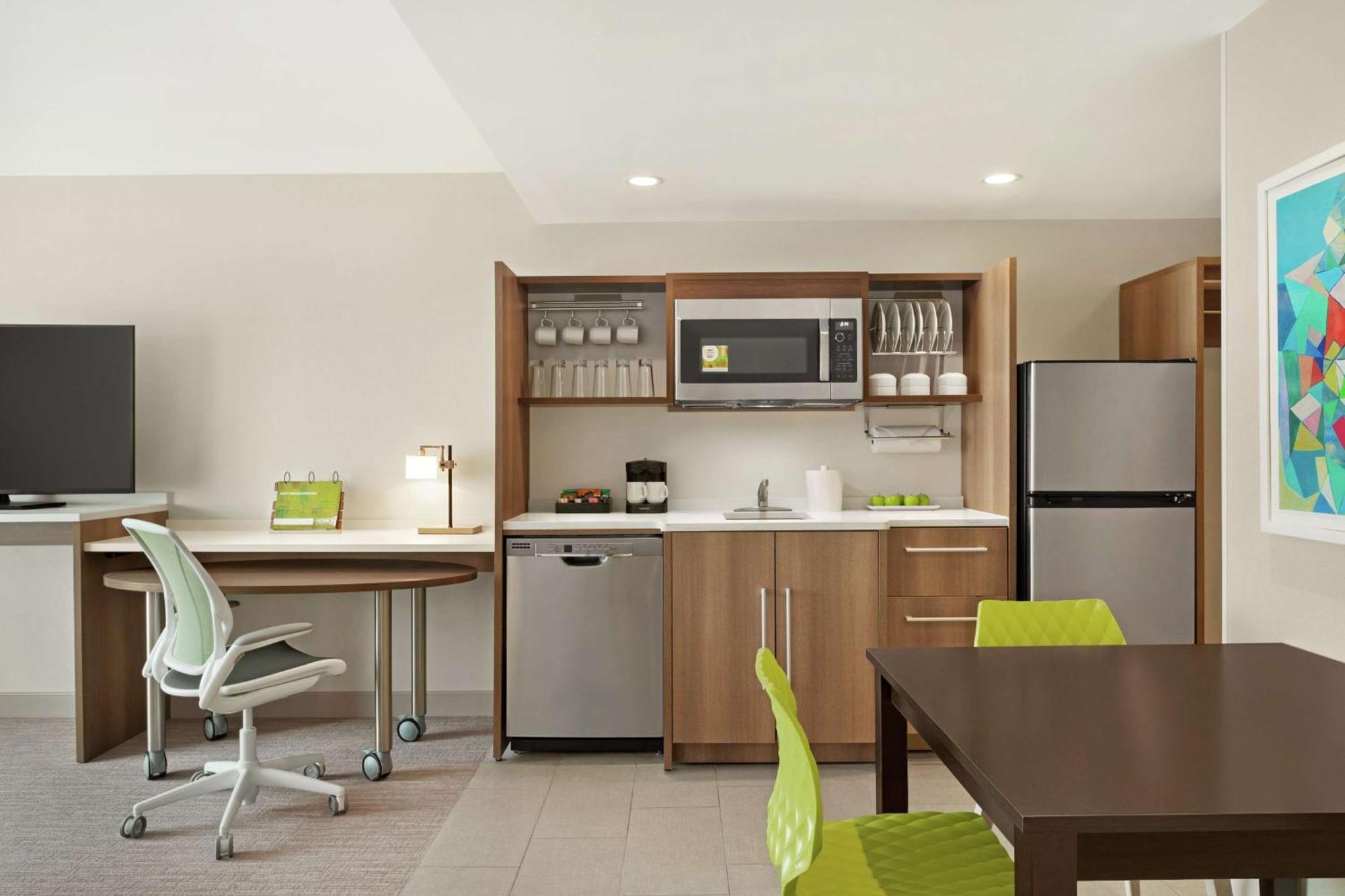 Home2 By Hilton Salt River Hotel 3*