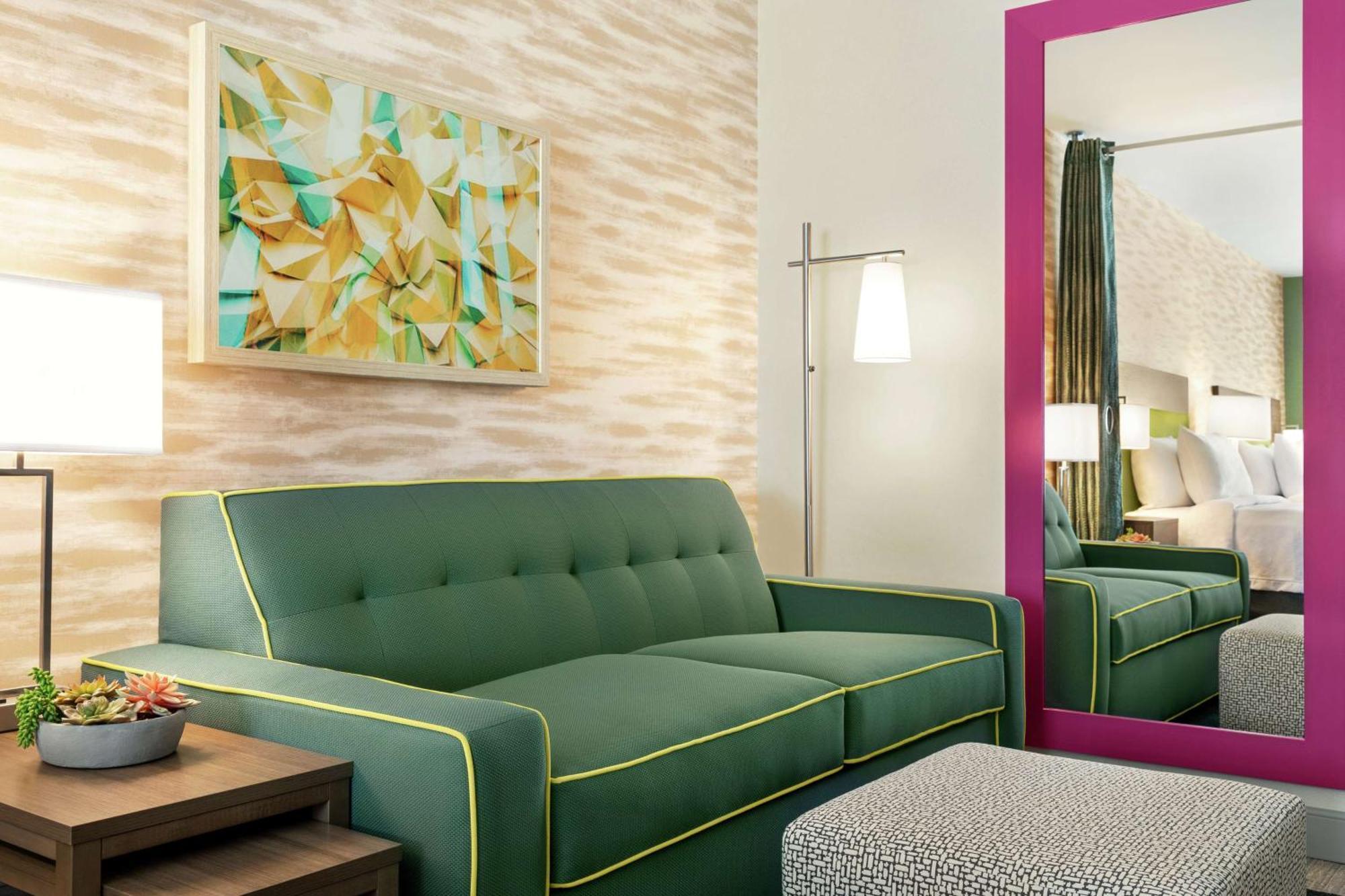 Home2 By Hilton Salt River 3*