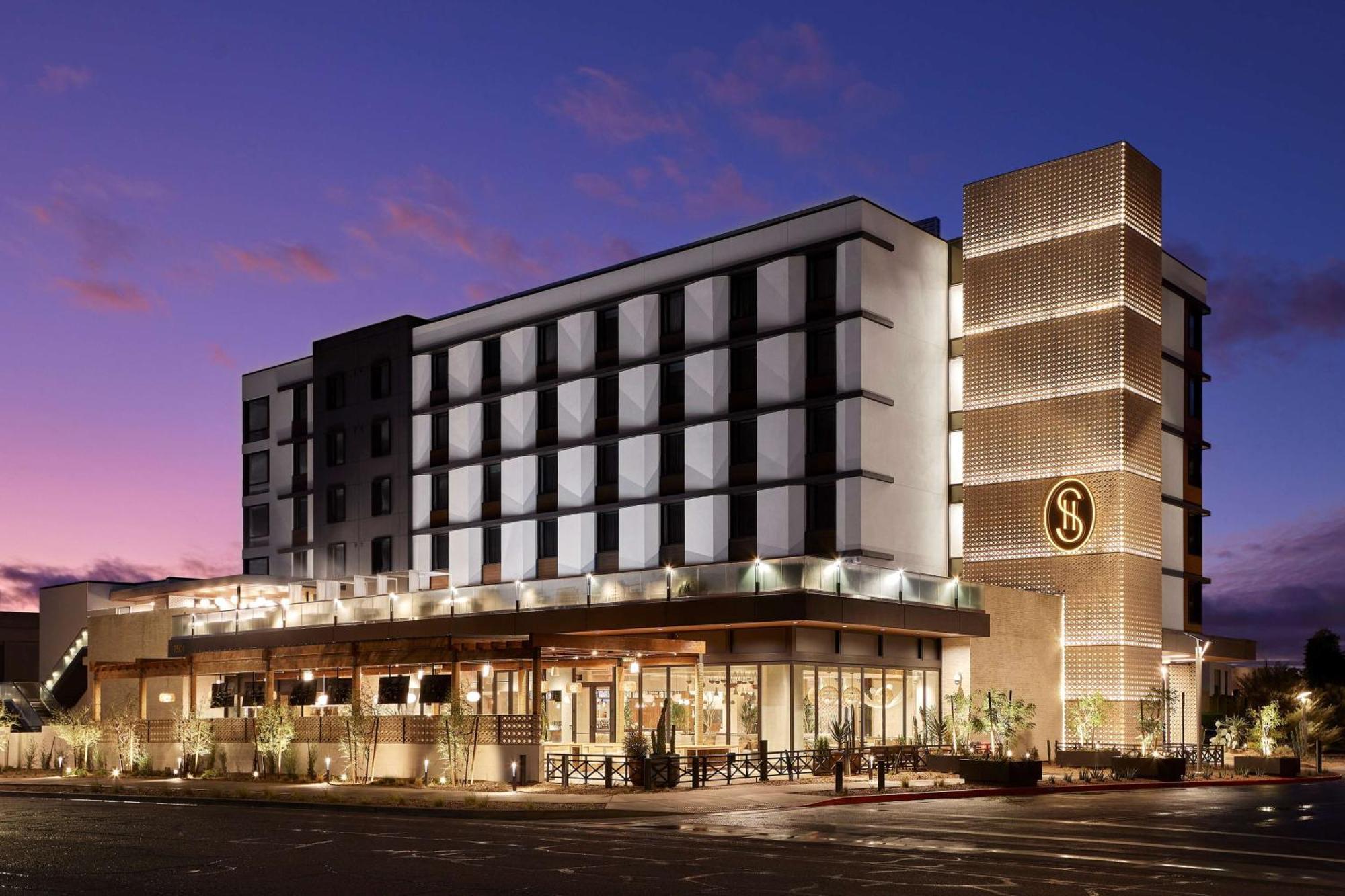 Hotel Senna House Scottsdale, Curio Collection By Hilton Scottsdale