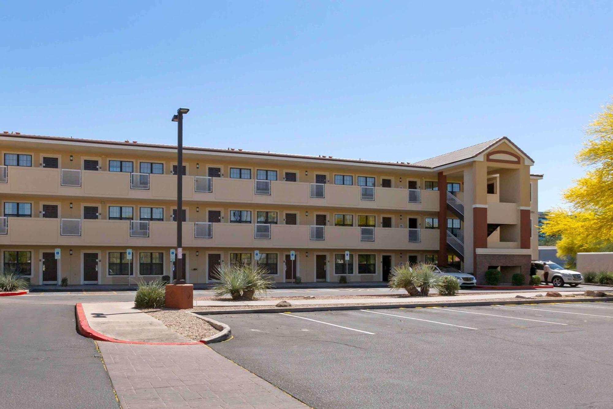 Extended America Select - Phoenix - - North Scottsdale