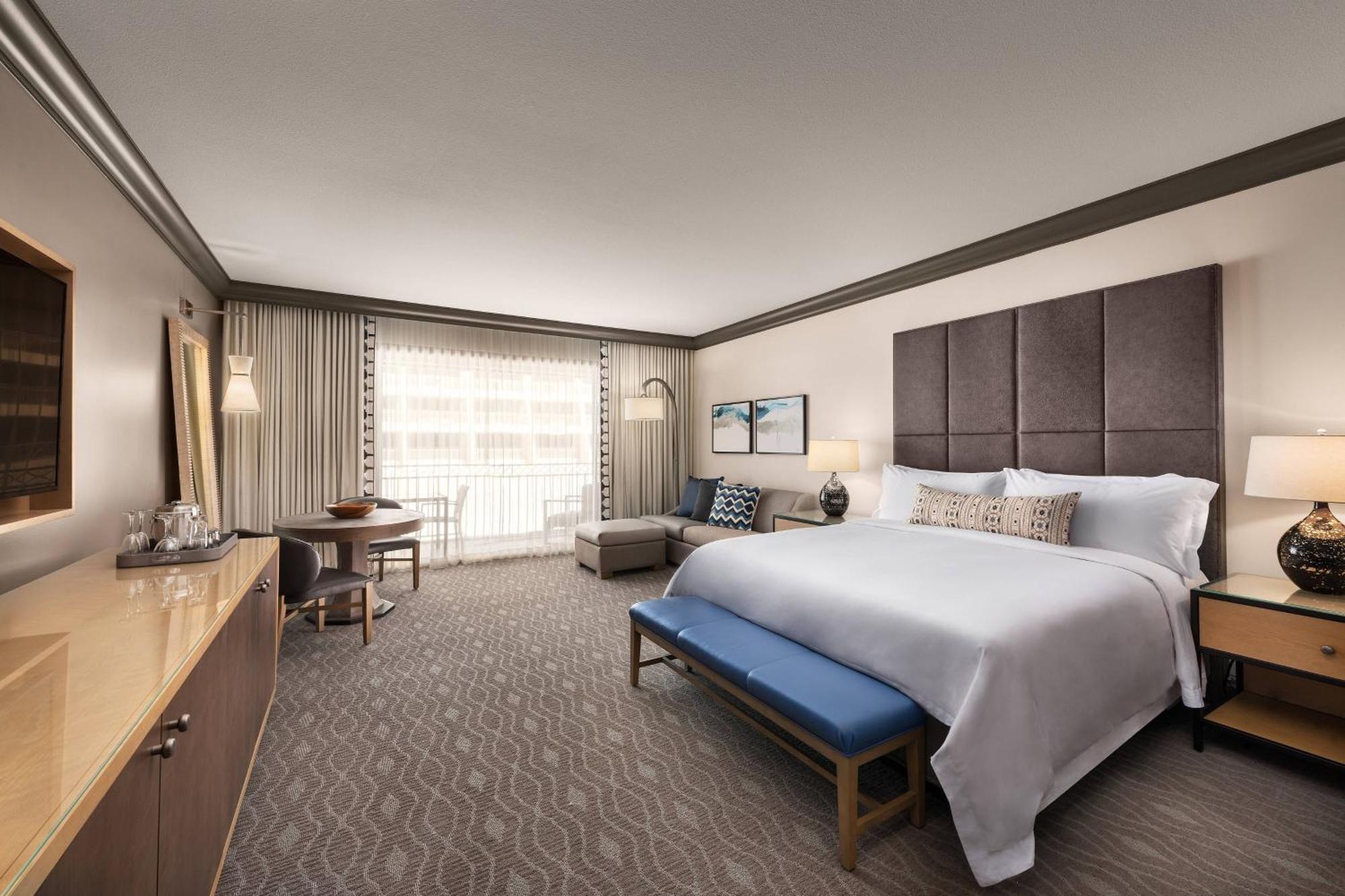 The Phoenician, A Luxury Collection Resort,
