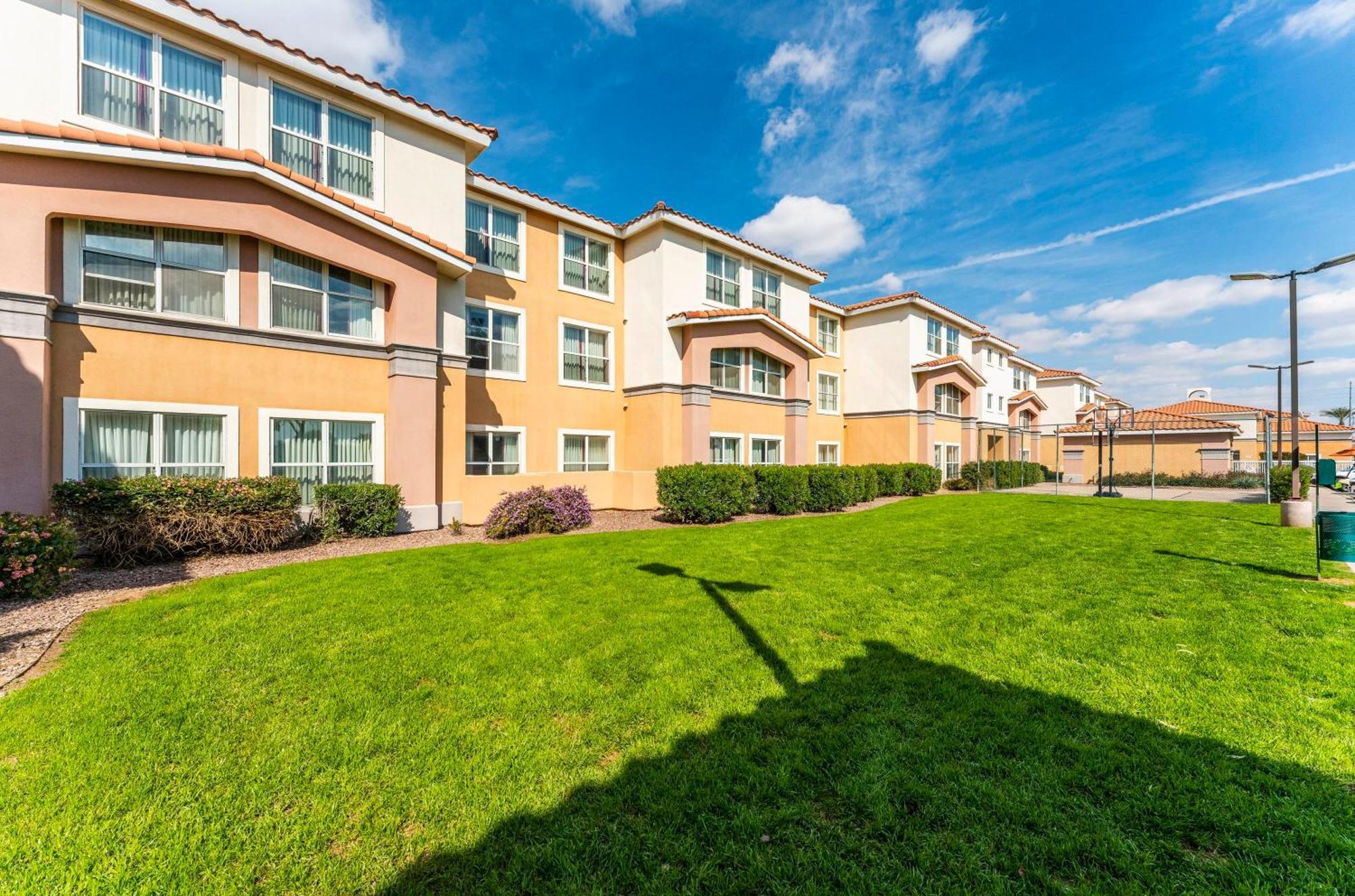 Apartment Metro 1 Bd 1 Ba Premium