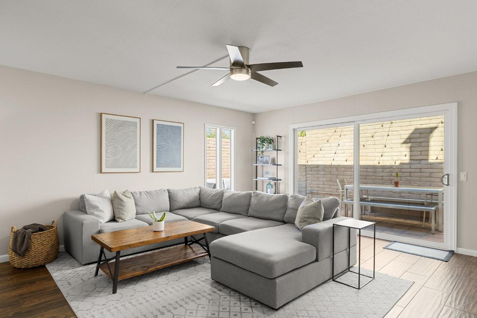 Charming Patio W/ Community Pool, Wfh Setups, 10 Min Walk To Old Town! * Scottsdale