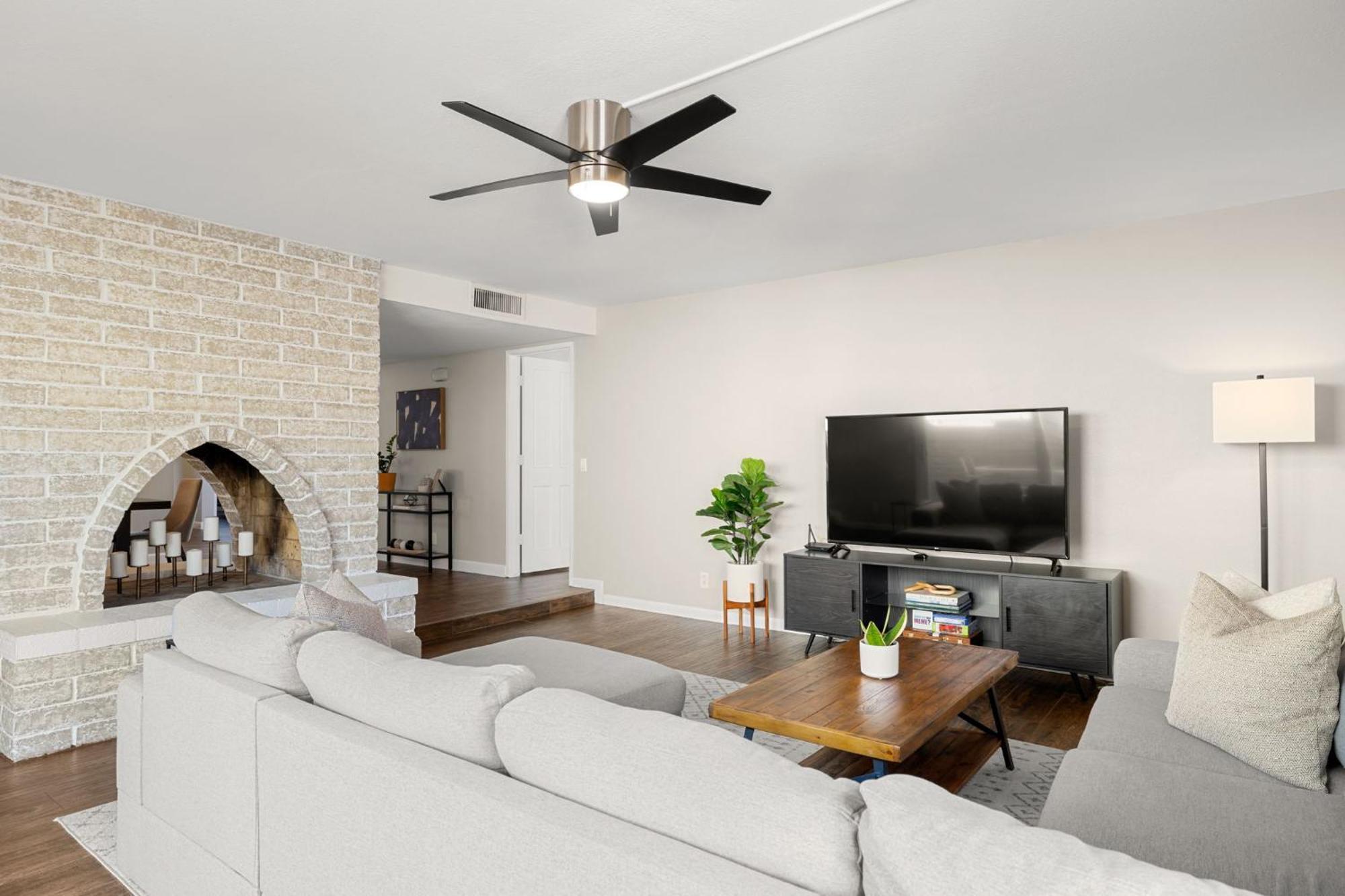 Holiday home Charming Patio W/ Community Pool, Wfh Setups, 10 Min Walk To Old Town! Scottsdale