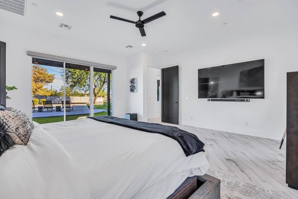 New Luxury Getaway With Heated Pool And Bbq Scottsdale