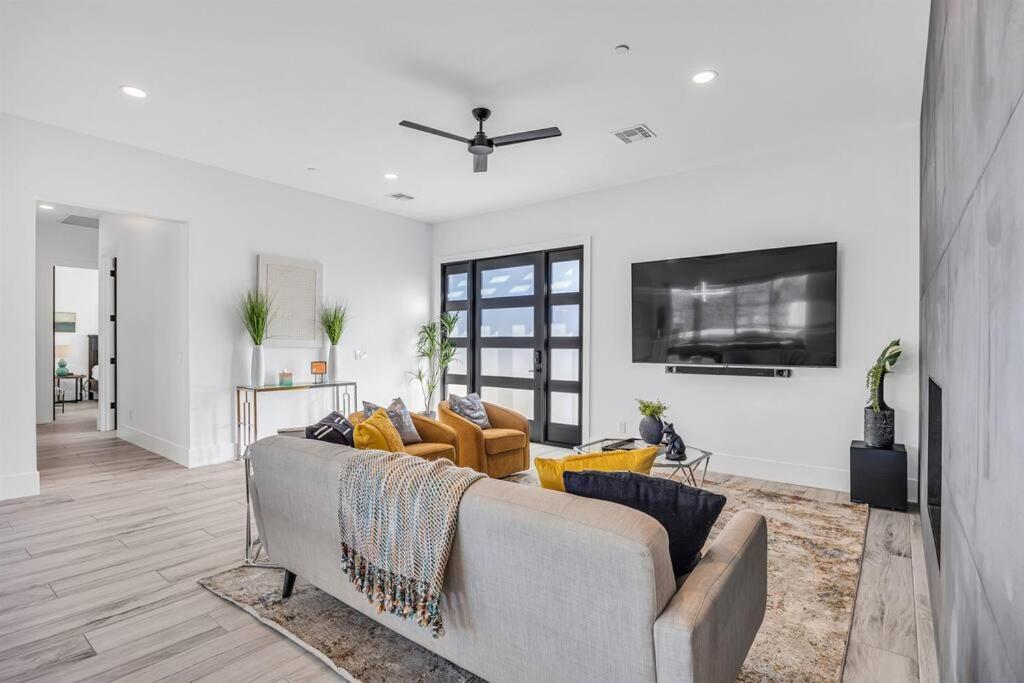 New Luxury Getaway With Heated Pool And Bbq * Scottsdale