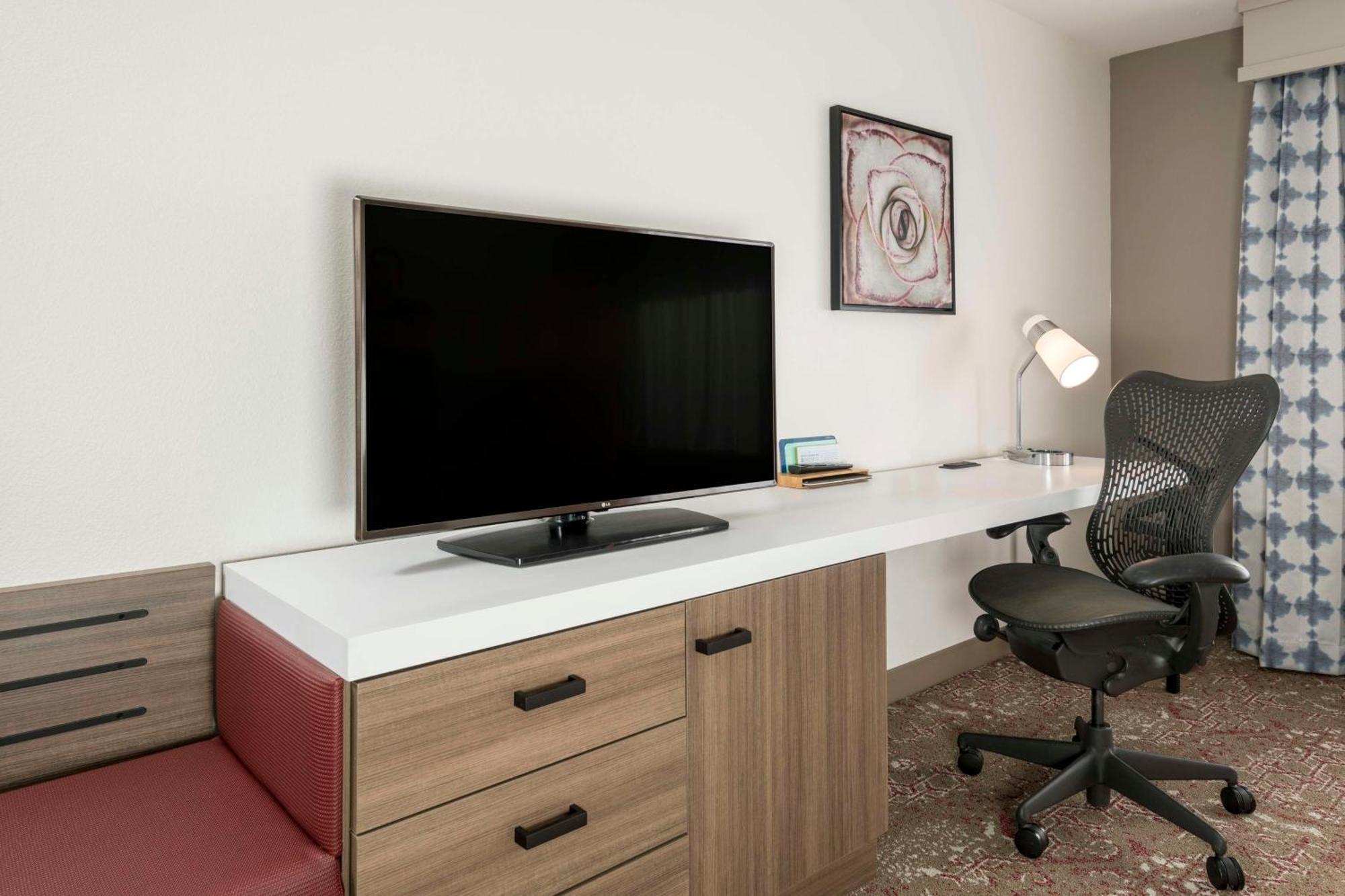 Hotel Hilton Garden North/perimeter Center 3*