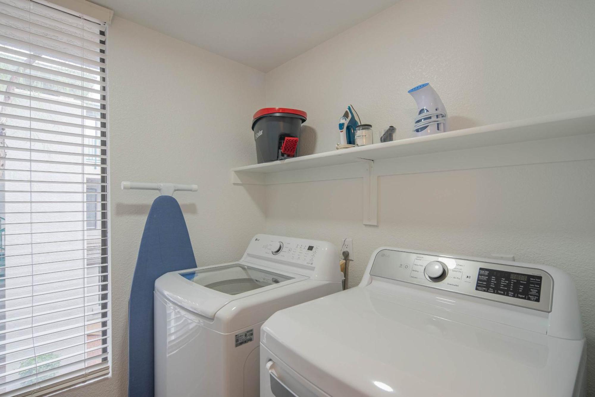 Exclusive-walk To Golf, Shopping & Dining-king Bed N268 Apartment *