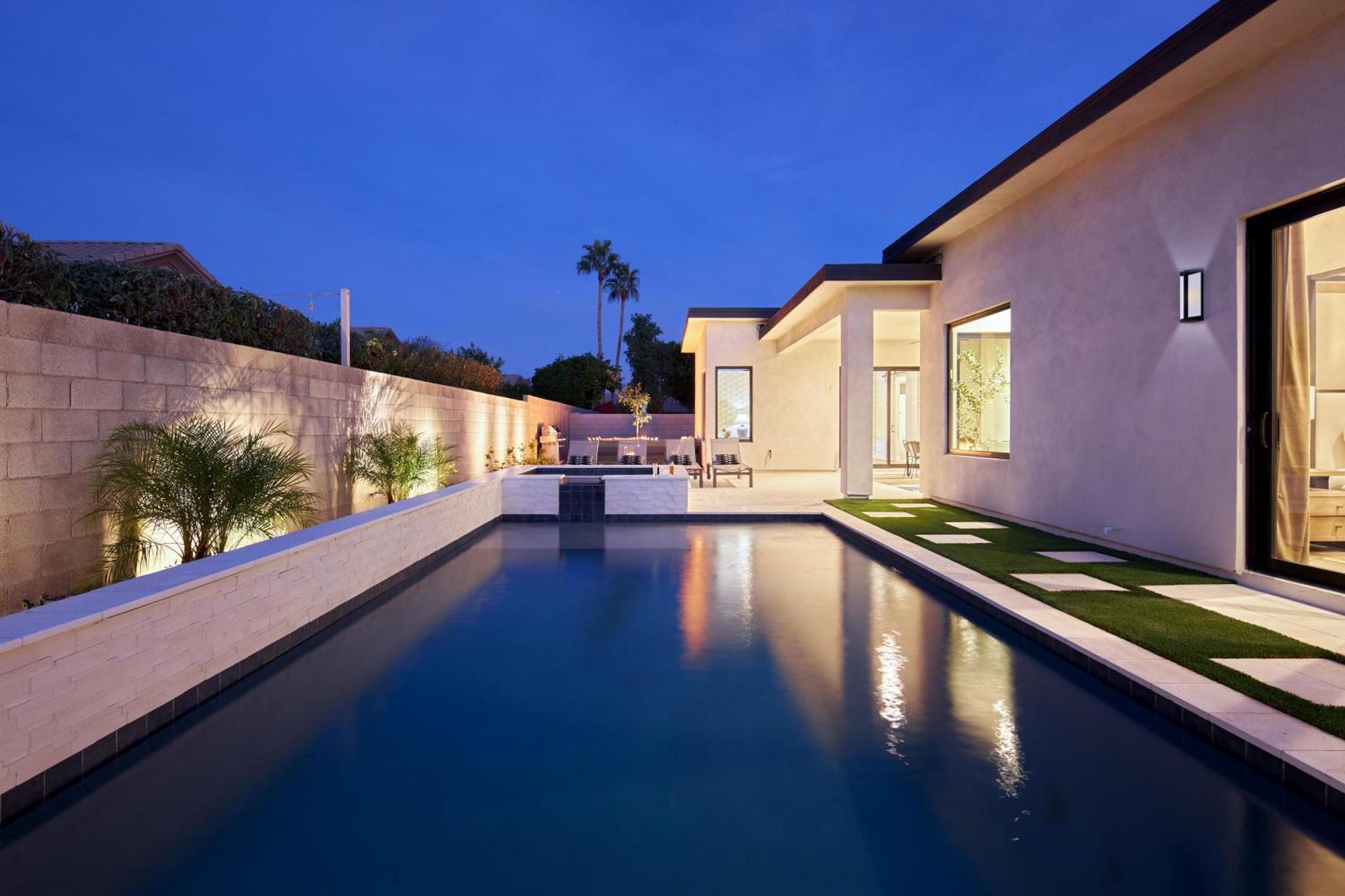 Luna Luxe - Private Pool - Hot Tub - Fire Pit Holiday home