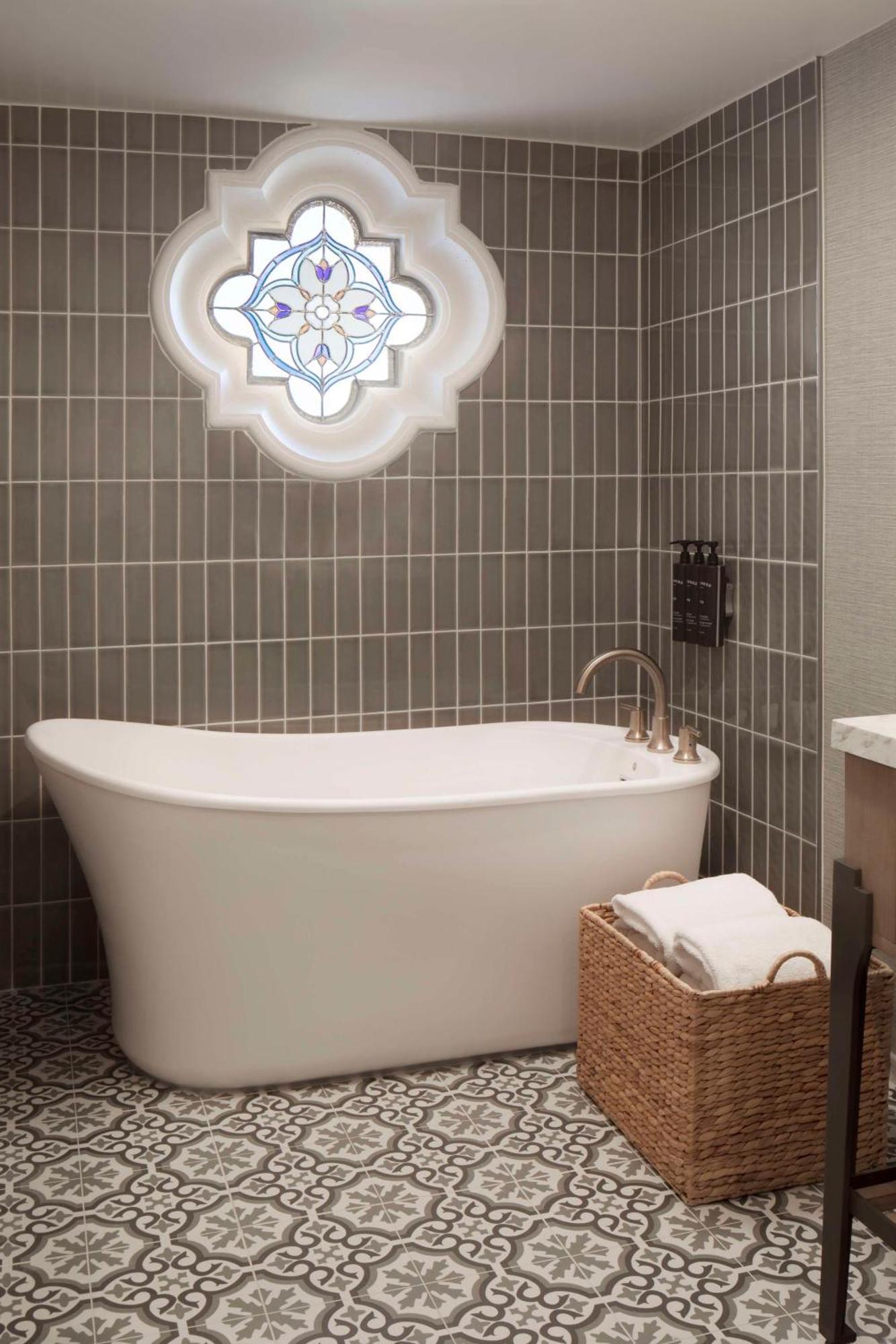 Resort The & Spa, Curio Collection By Hilton 4*