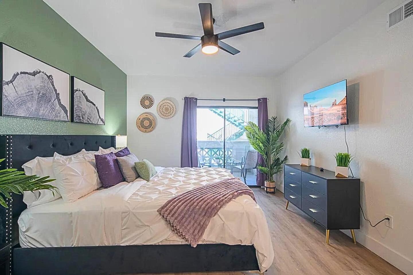Golf View Oasis-serenity-tranquility-walkability N244 Apartment Scottsdale