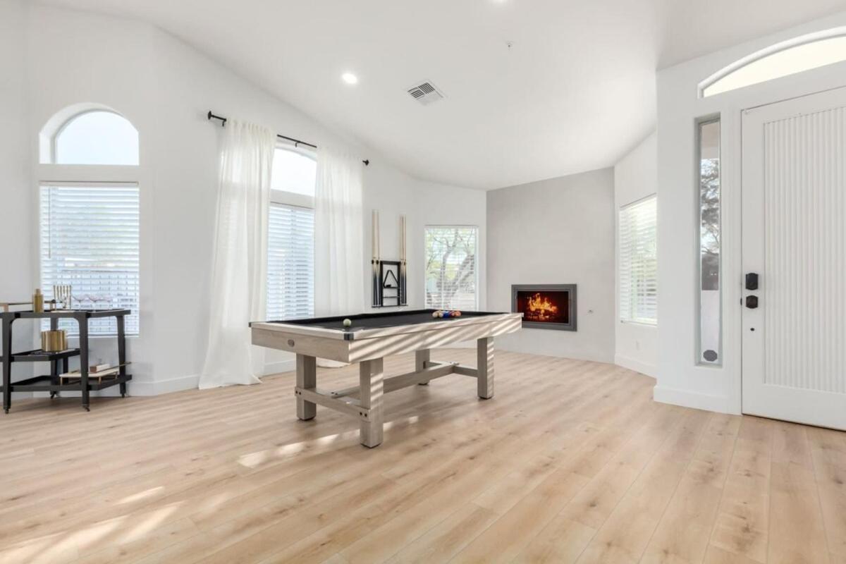 Sweetwater Estate-pool-spa-sportcourt-putt Grn Holiday home Scottsdale