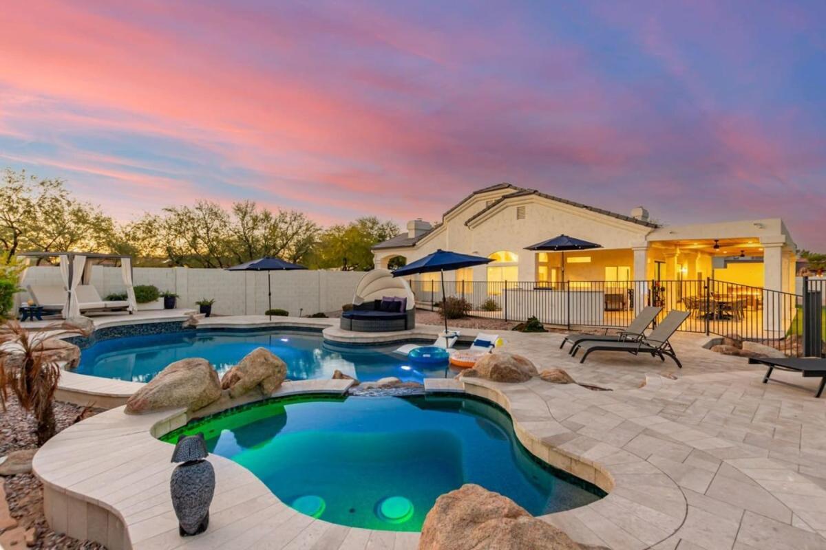 Sweetwater Estate-pool-spa-sportcourt-putt Grn *