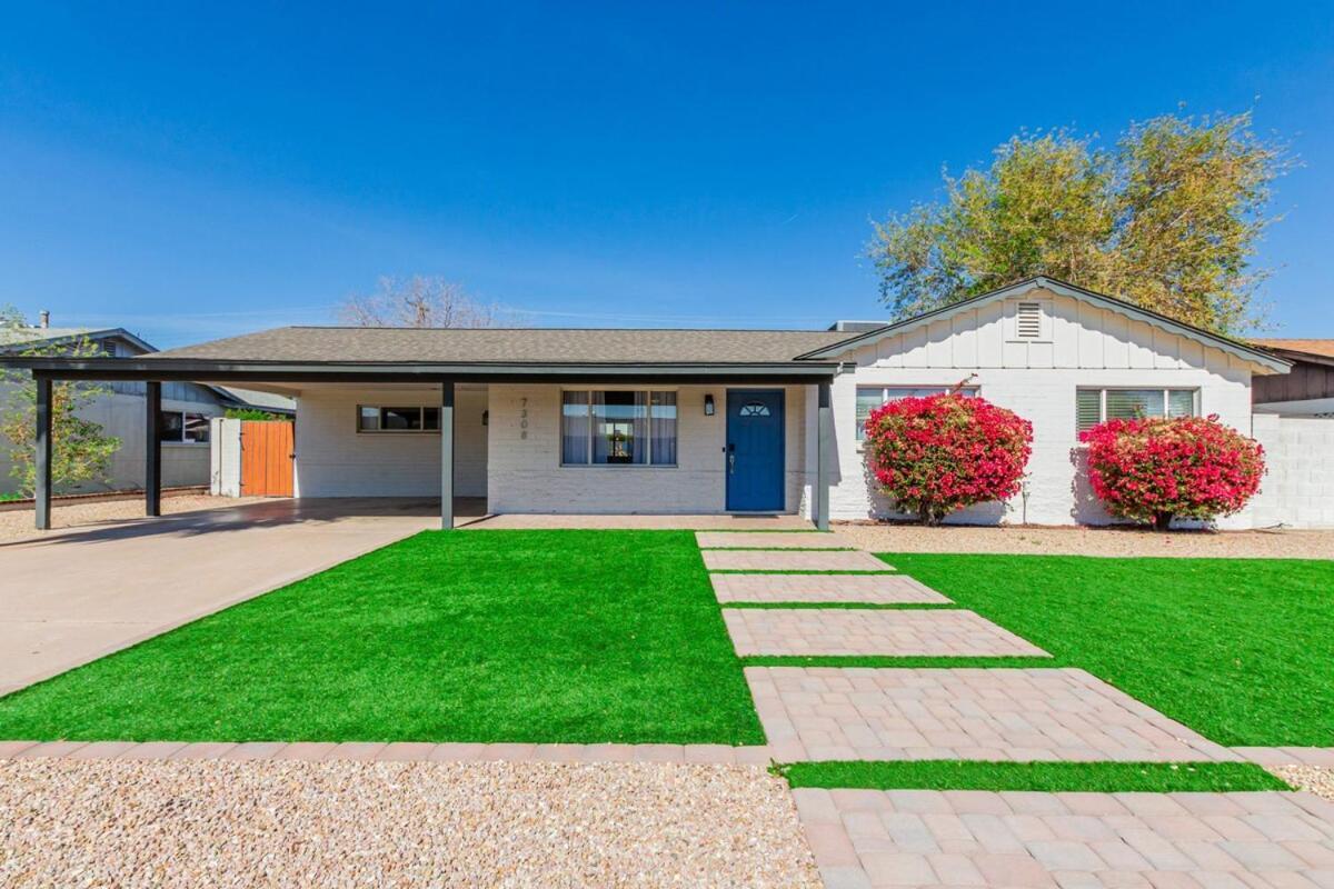 Diamond Family Retreat-private Pool-outdoor Living Scottsdale