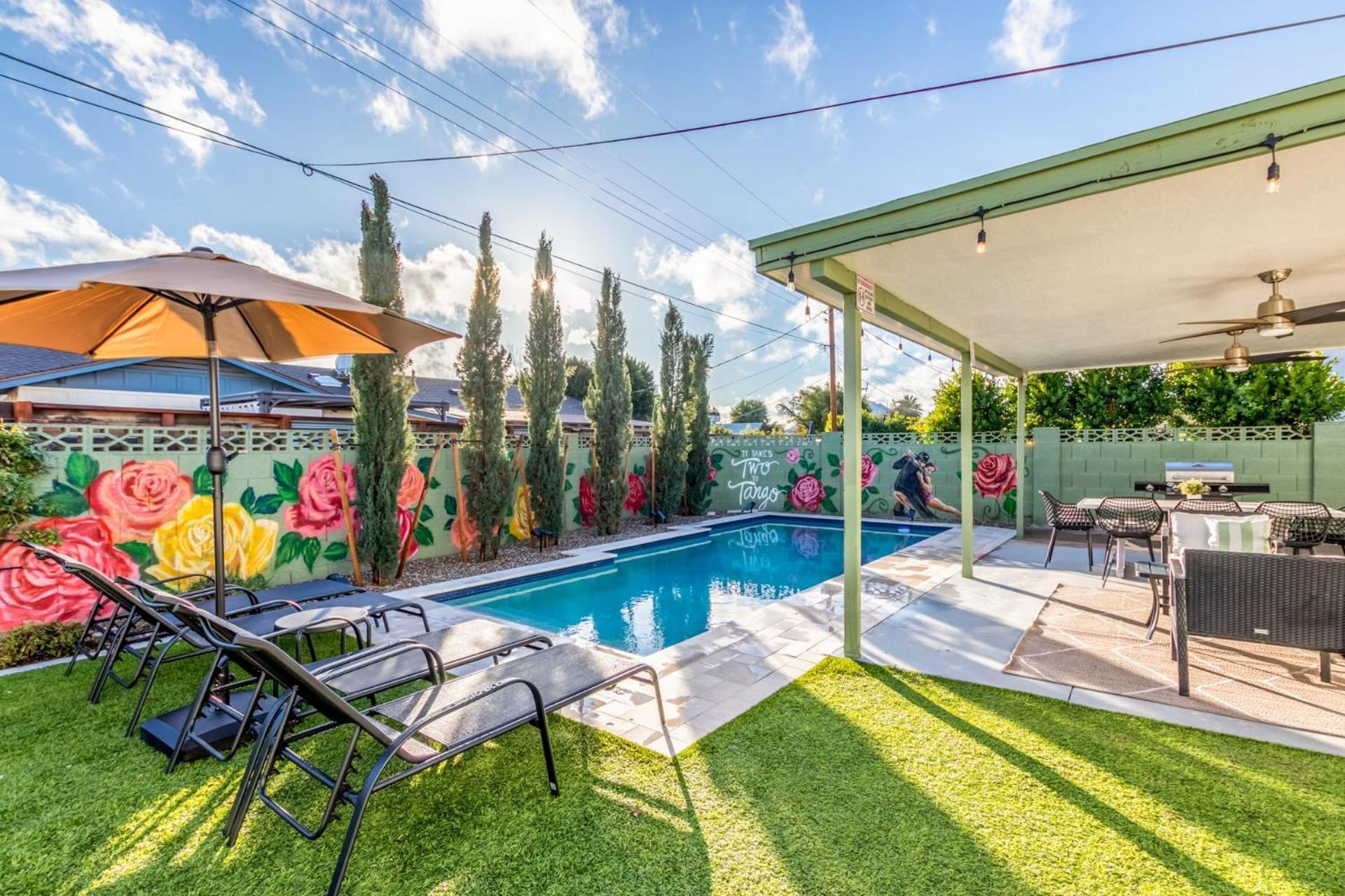 Desert Rose Family Retreat-free Htd Pool-2 Primarys-bar Scottsdale