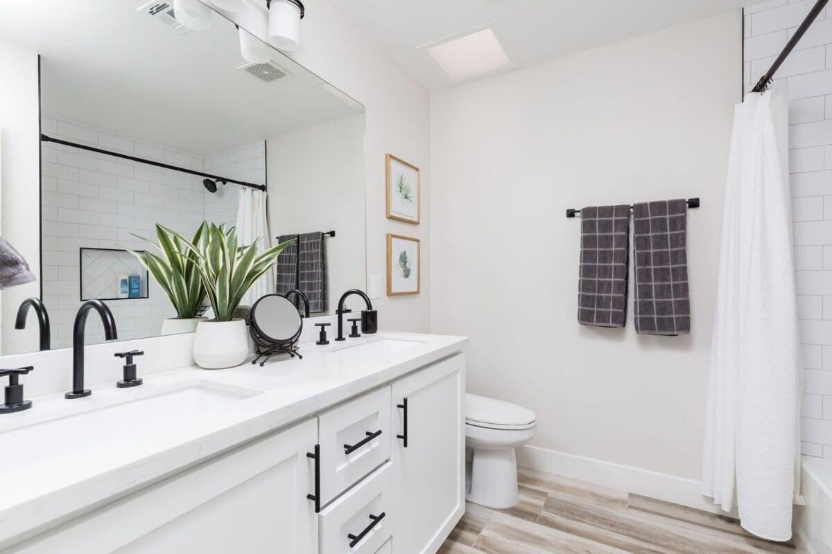 Tropic Oasis By Club - New * Scottsdale