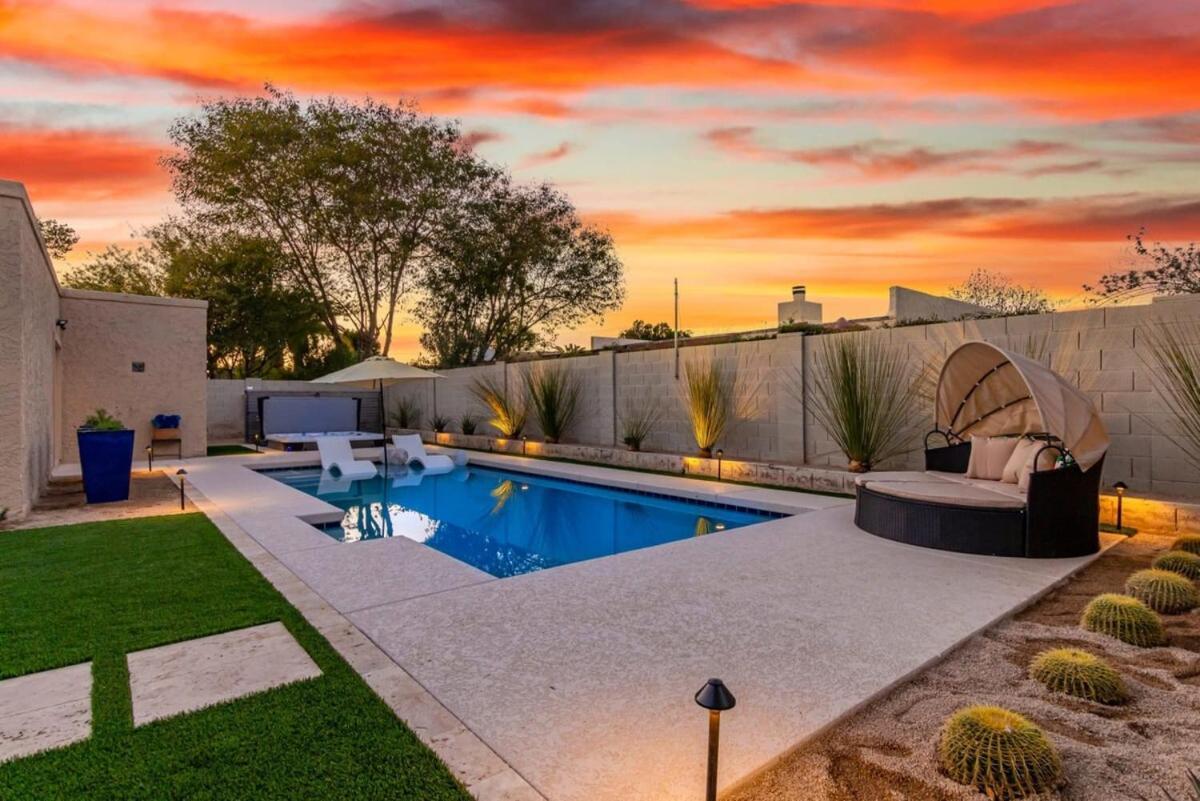 Executive Retreat-pool And Spa-az Canal Trail Holiday home