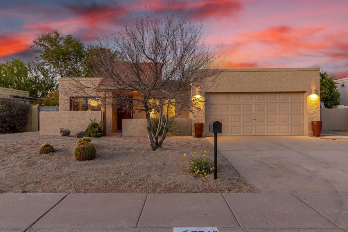 Executive Retreat-pool And Spa-az Canal Trail Holiday home